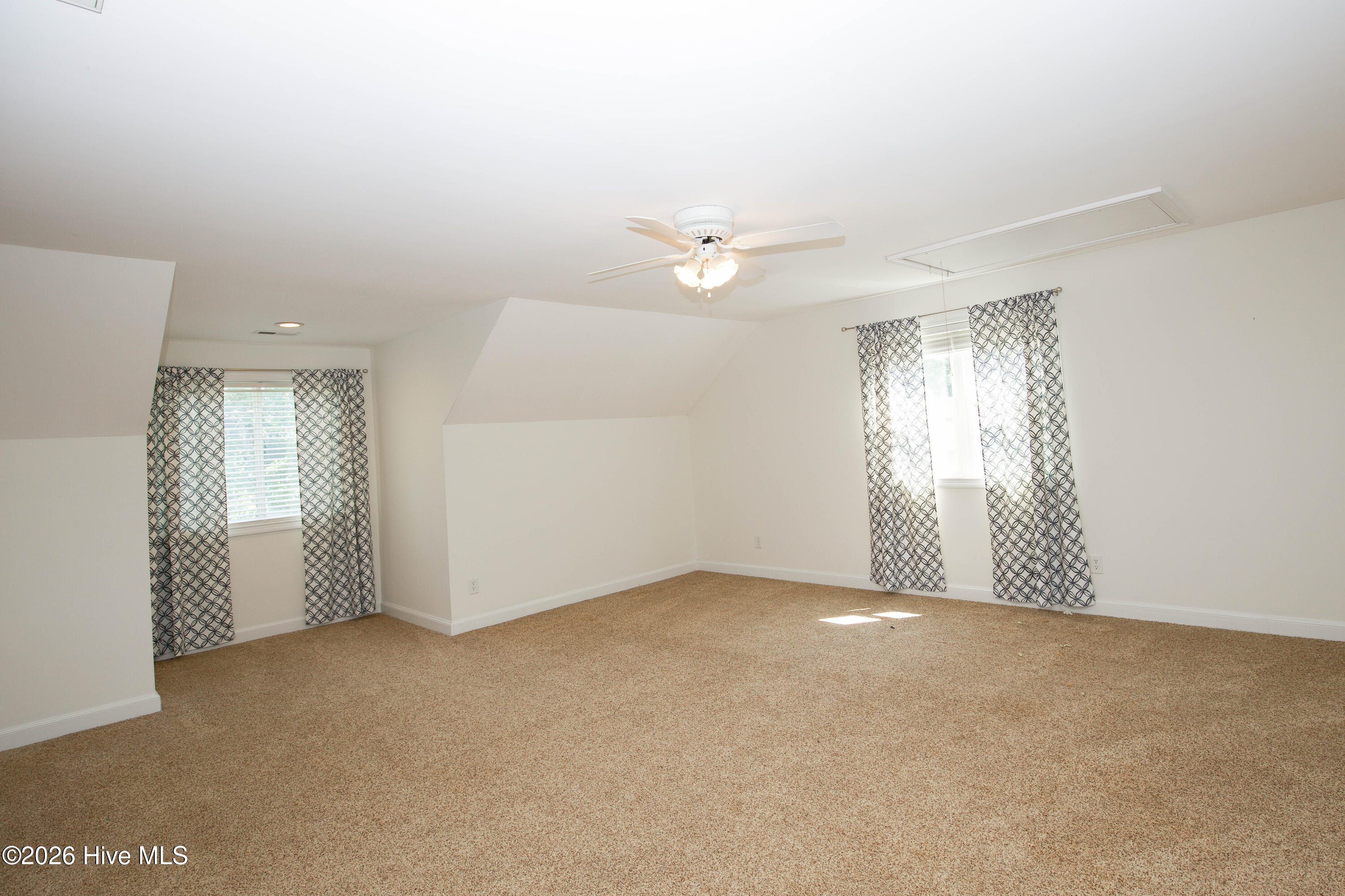 110 Sandspur Lane Property Photo 57