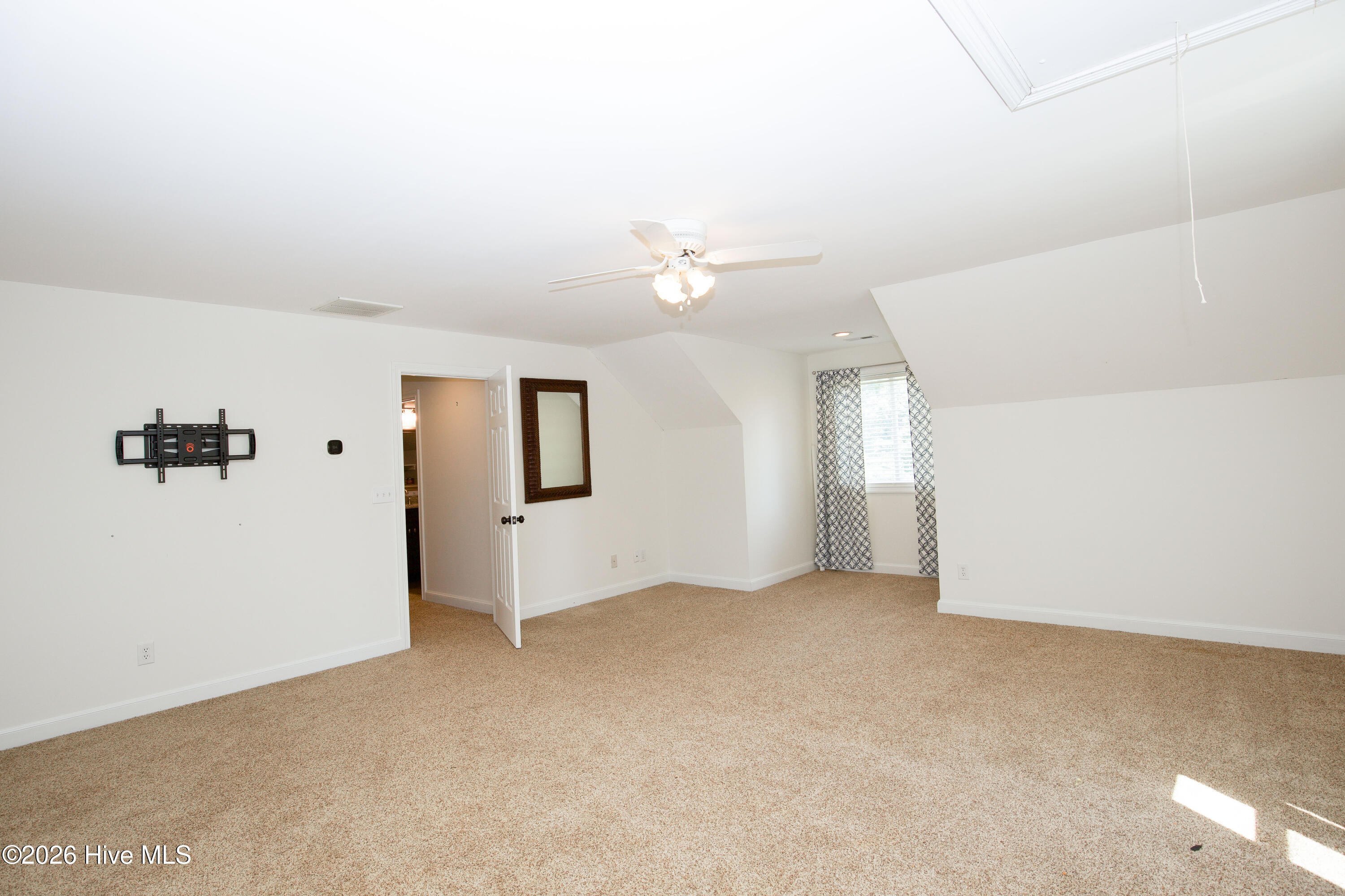 110 Sandspur Lane Property Photo 58