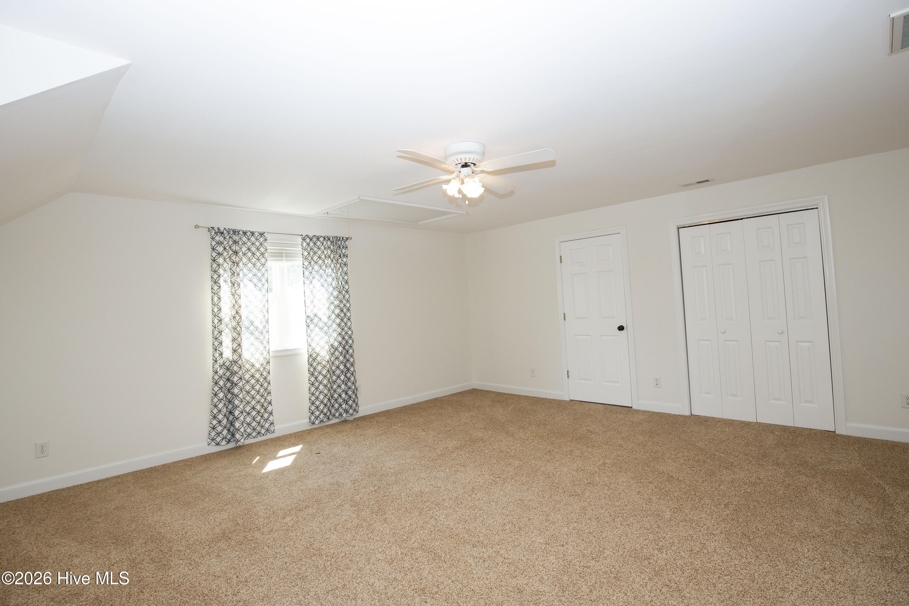 110 Sandspur Lane Property Photo 60