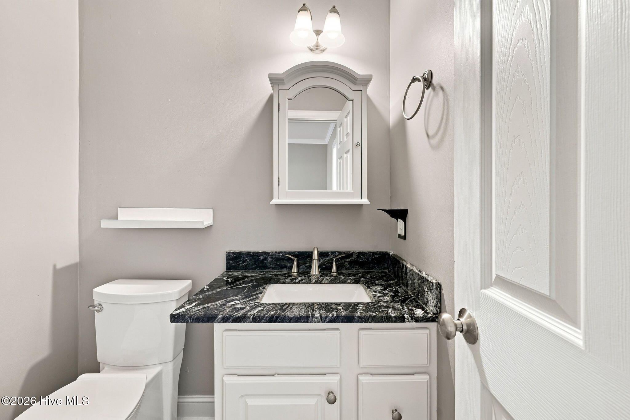 205 South Pointe Drive B Property Photo 8