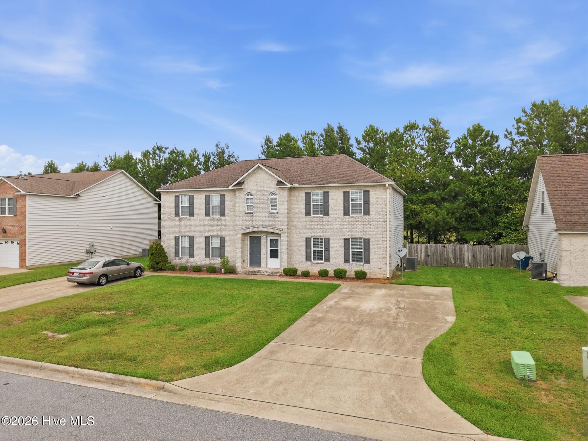 205 South Pointe Drive B Property Photo 32