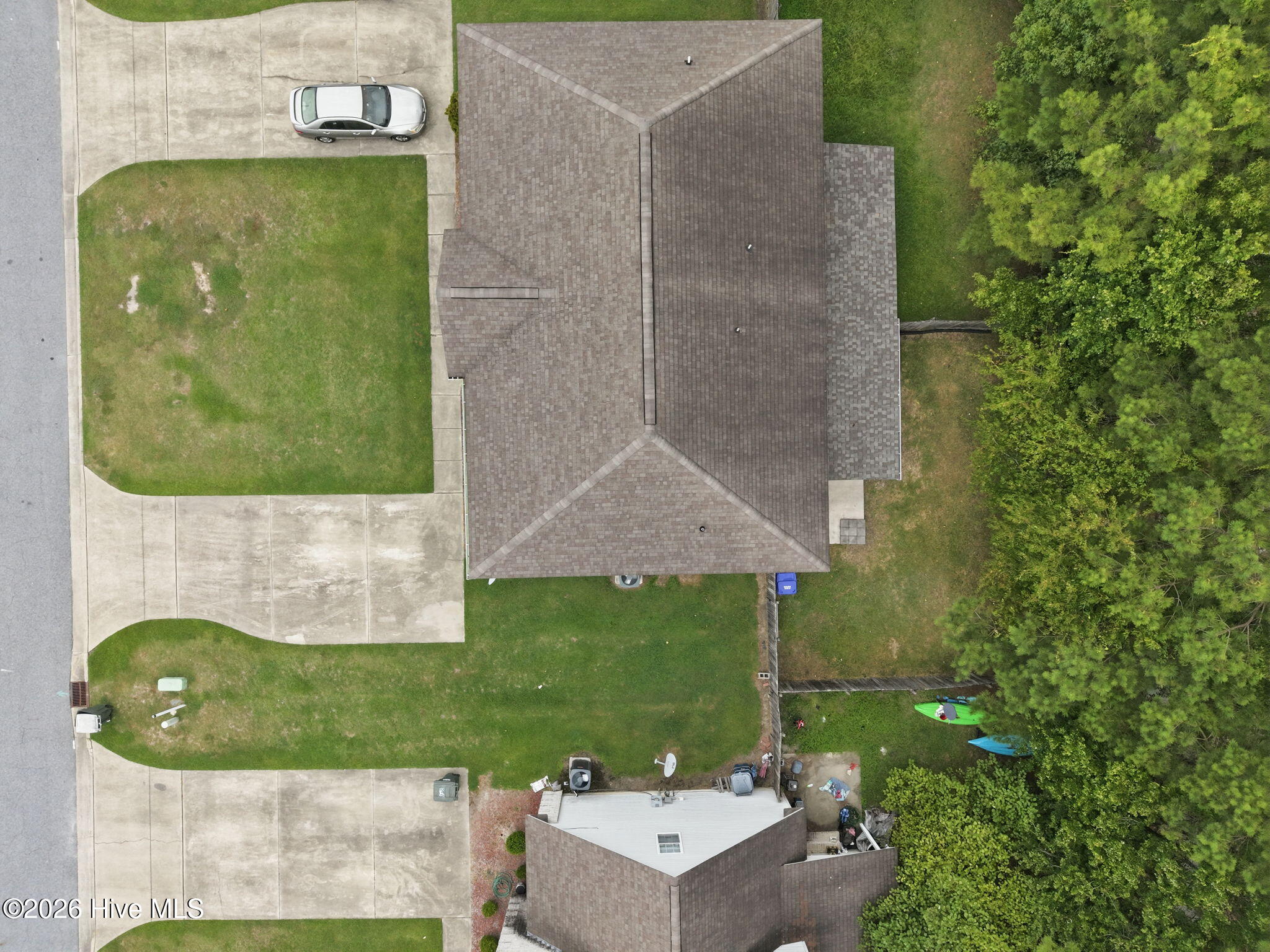 205 South Pointe Drive B Property Photo 33