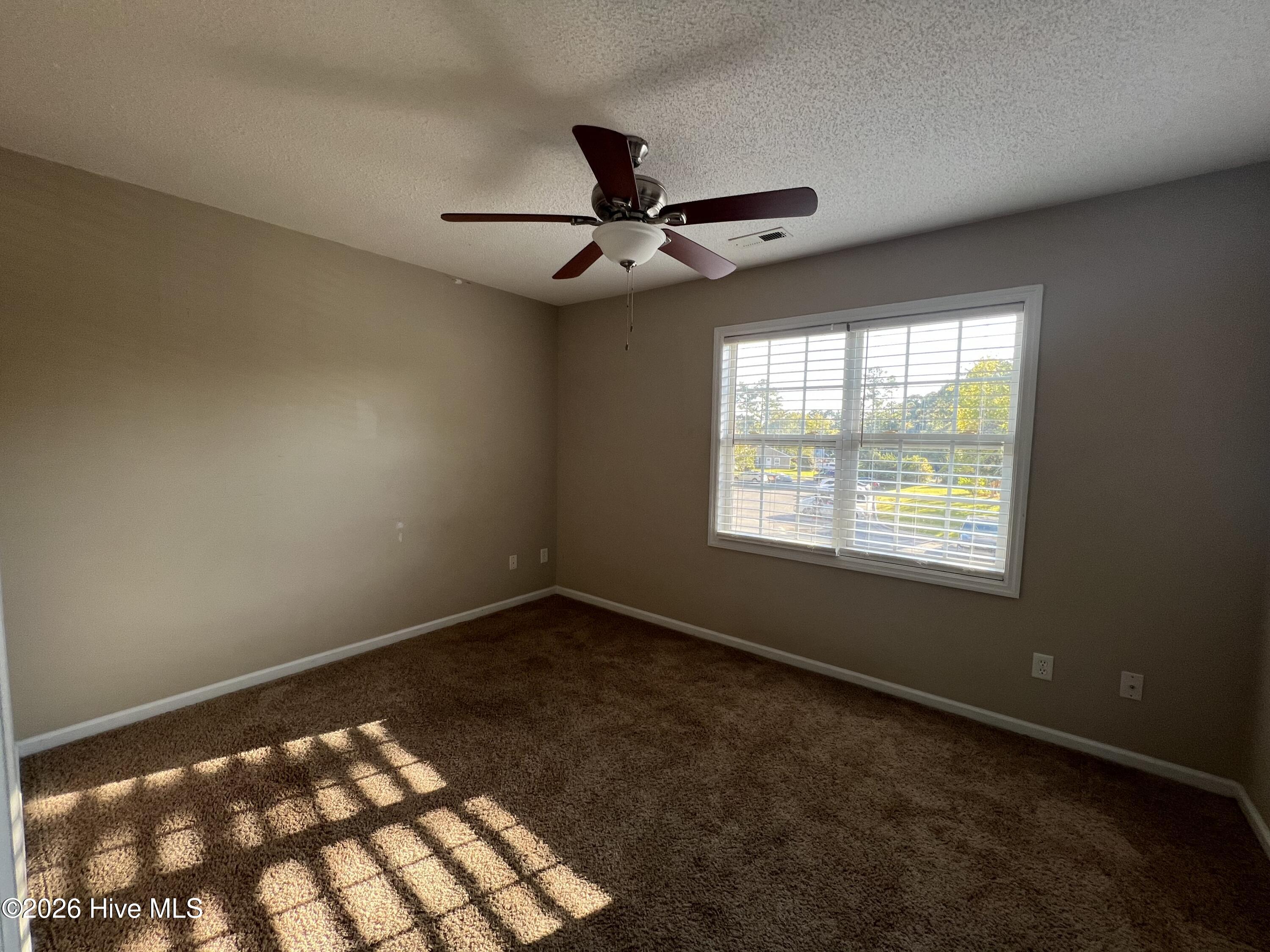 216 Palace Circle Property Photo 9