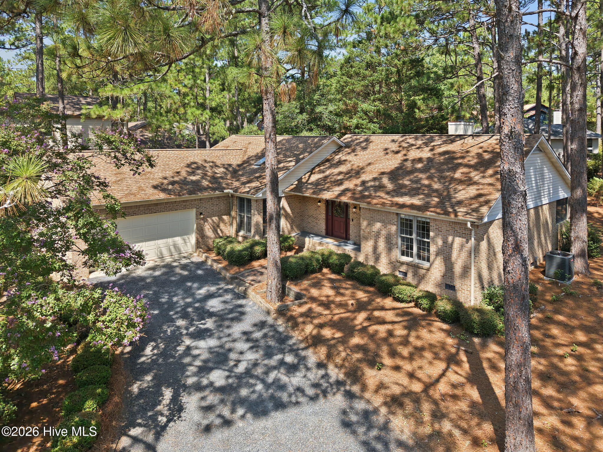 965 Monticello Drive Property Photo 2