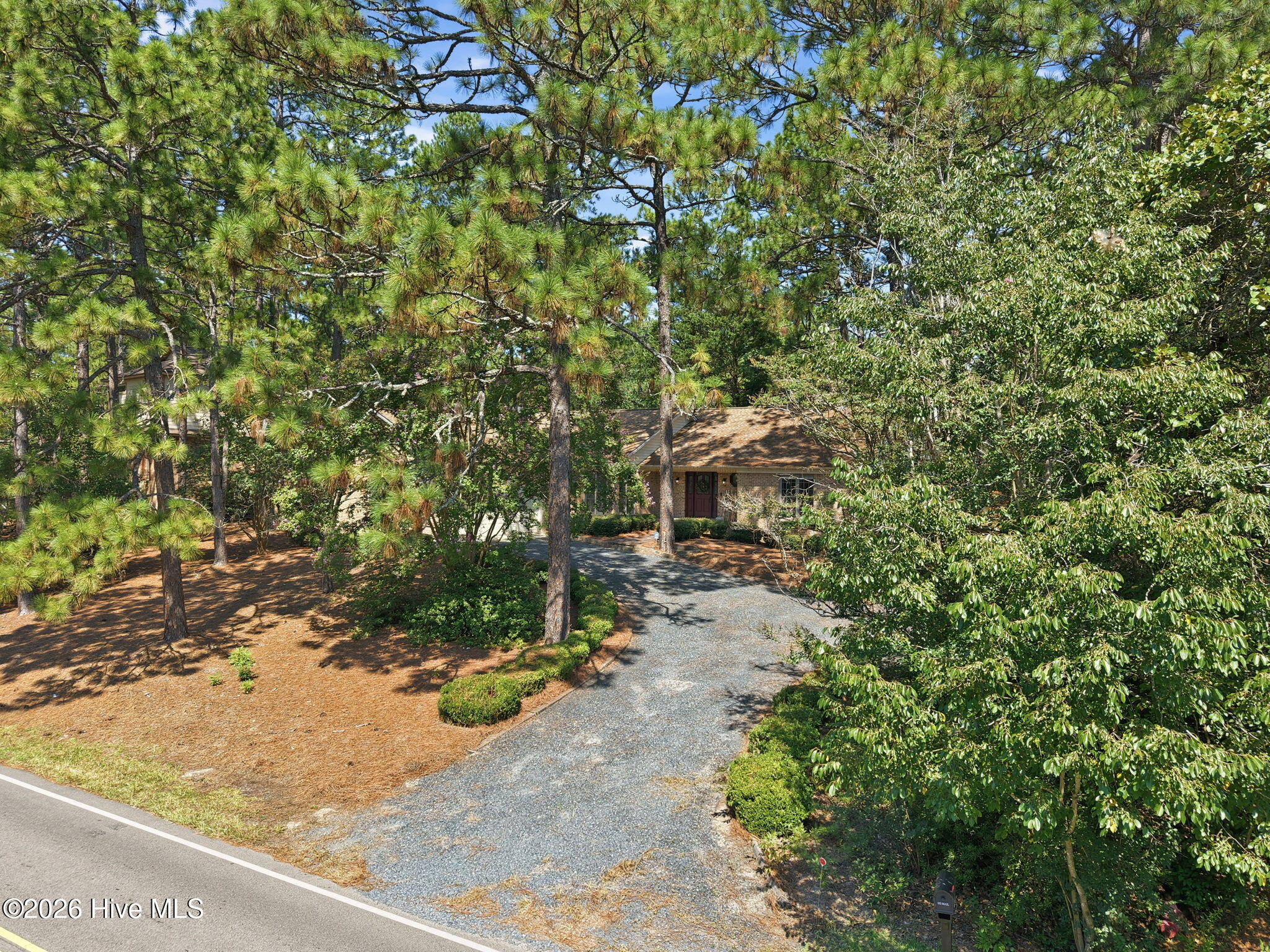 965 Monticello Drive Property Photo 4