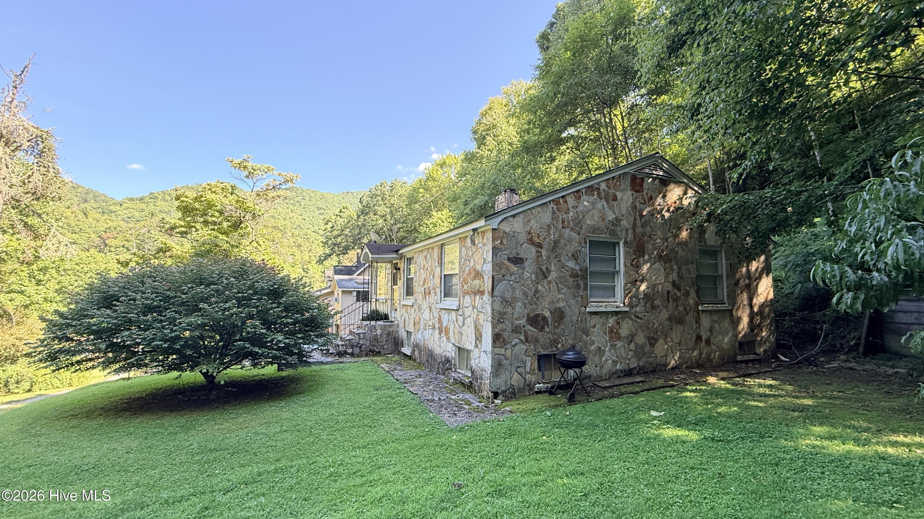 107 Cherokee Avenue Property Photo 33