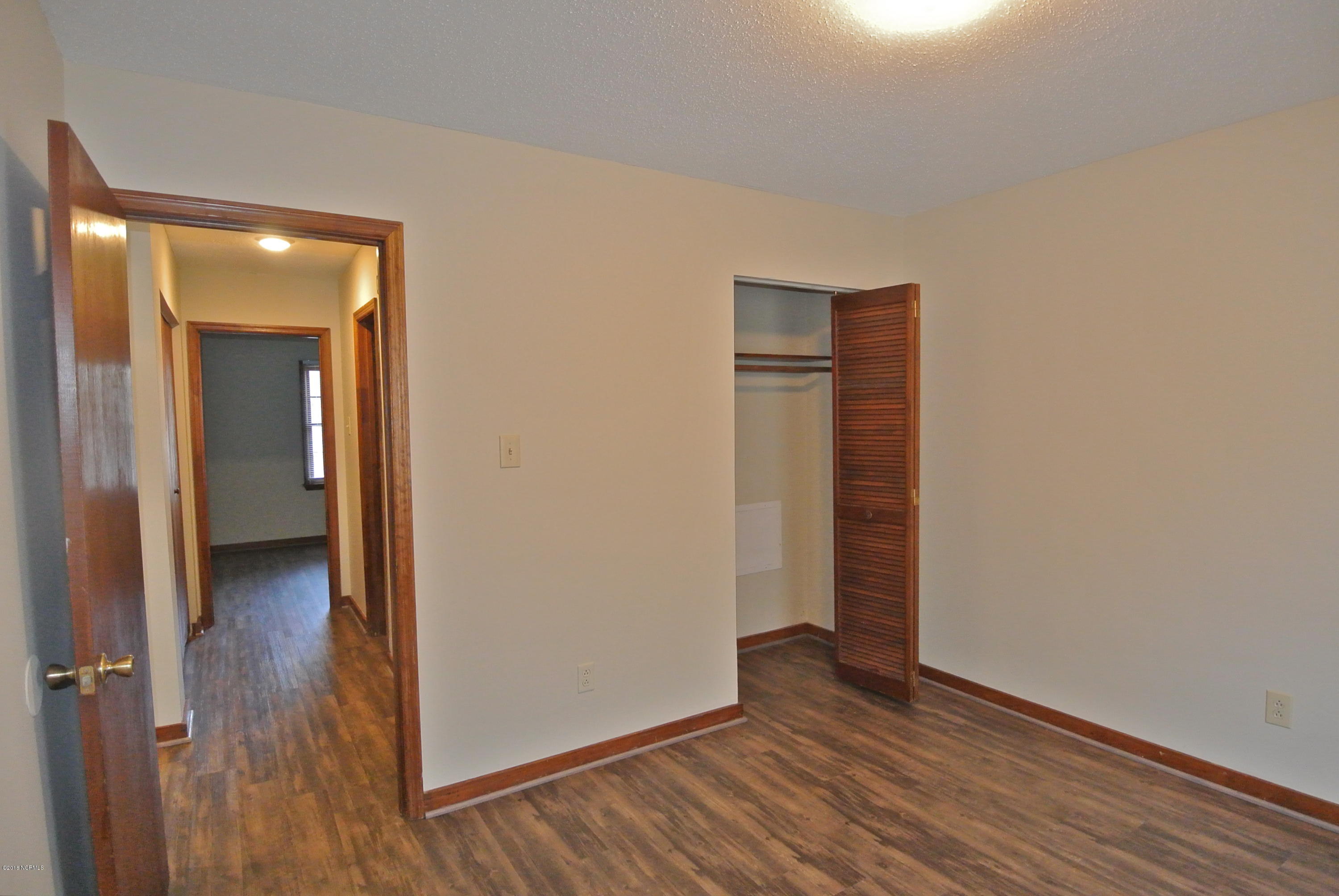 1106 Karen Drive C Property Photo 11