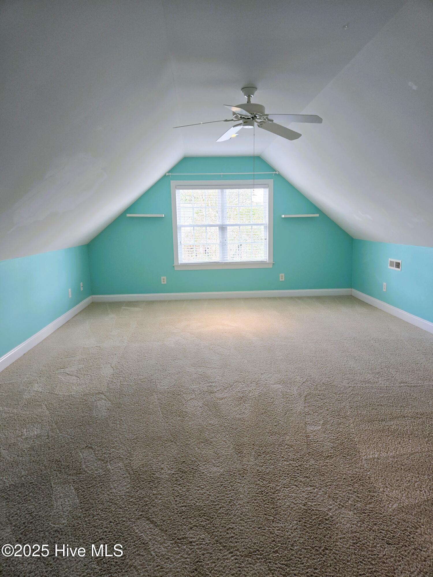 1011 Ginger Lily Way Property Photo 18