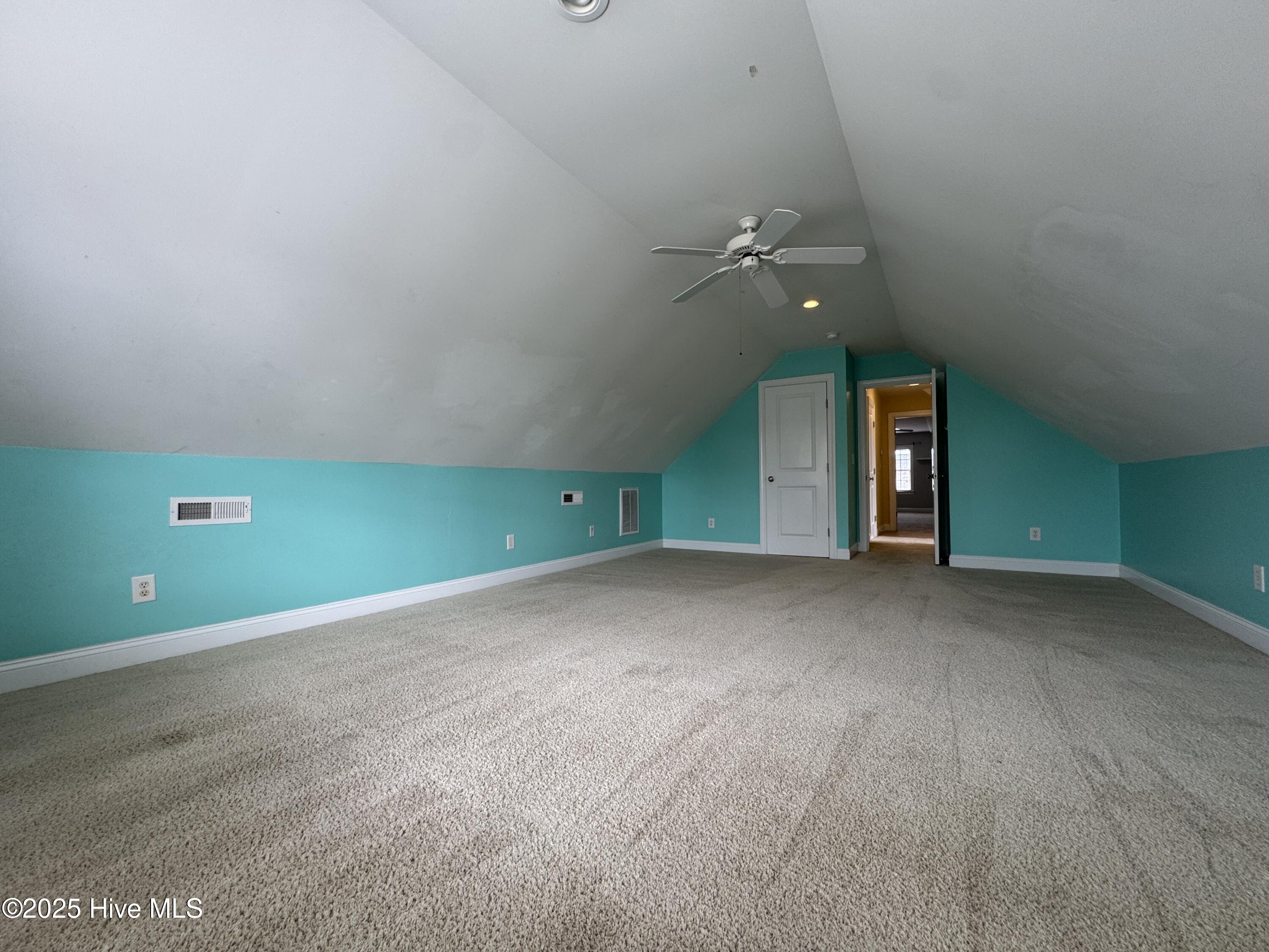 1011 Ginger Lily Way Property Photo 20