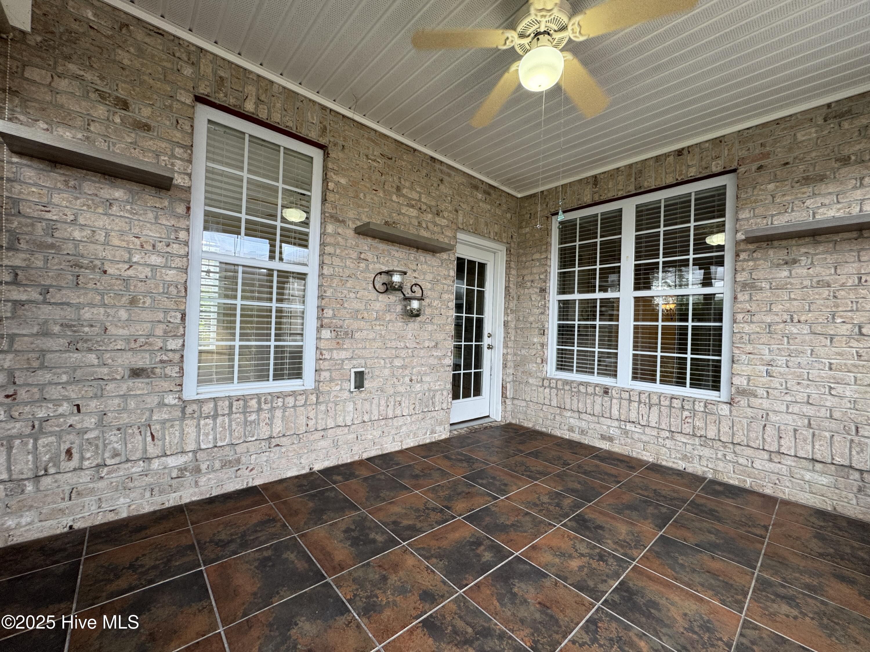 1011 Ginger Lily Way Property Photo 27