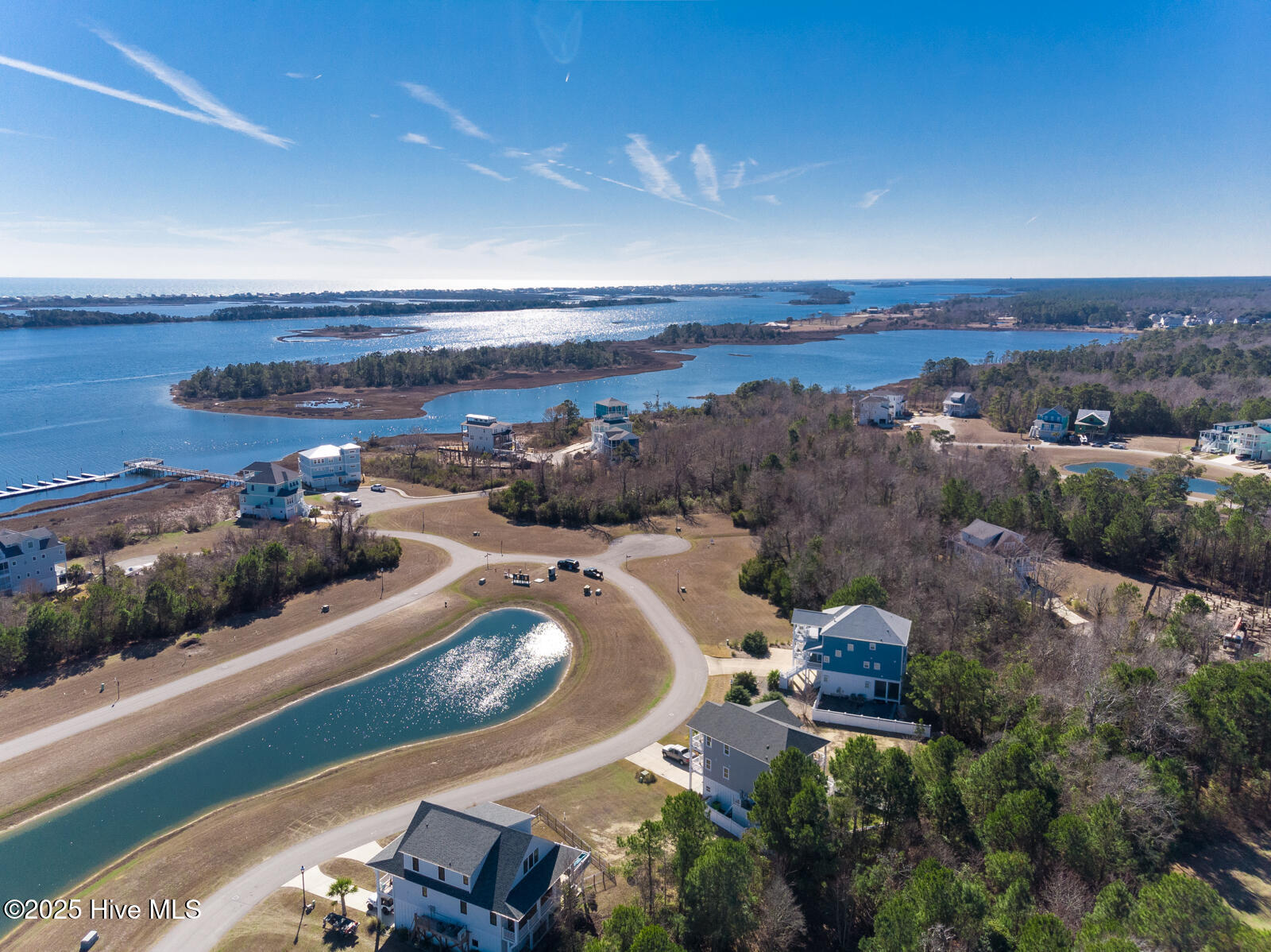 203 695 Seagrass Court Property Photo 3