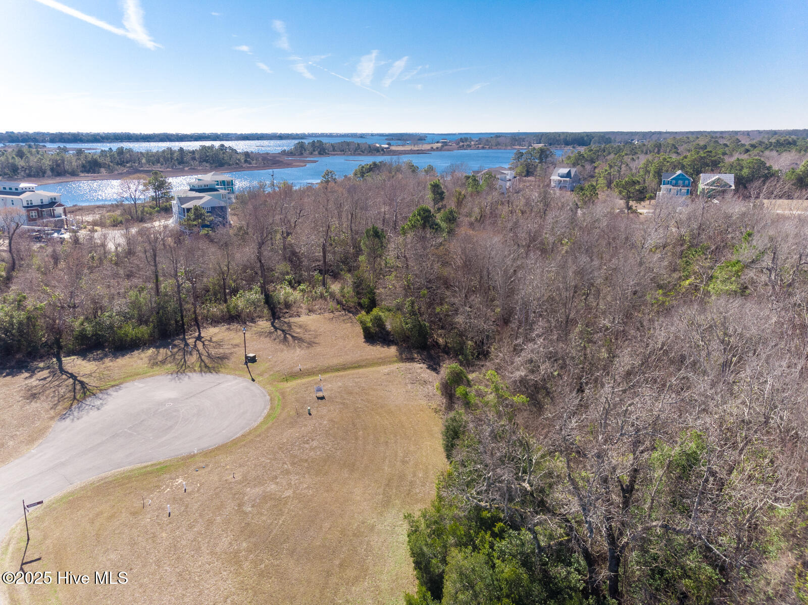 203 695 Seagrass Court Property Photo 6