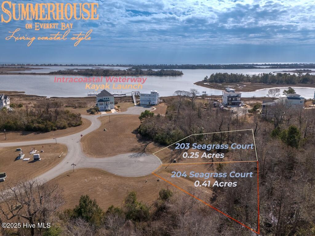 204 696 Seagrass Court Property Photo 13