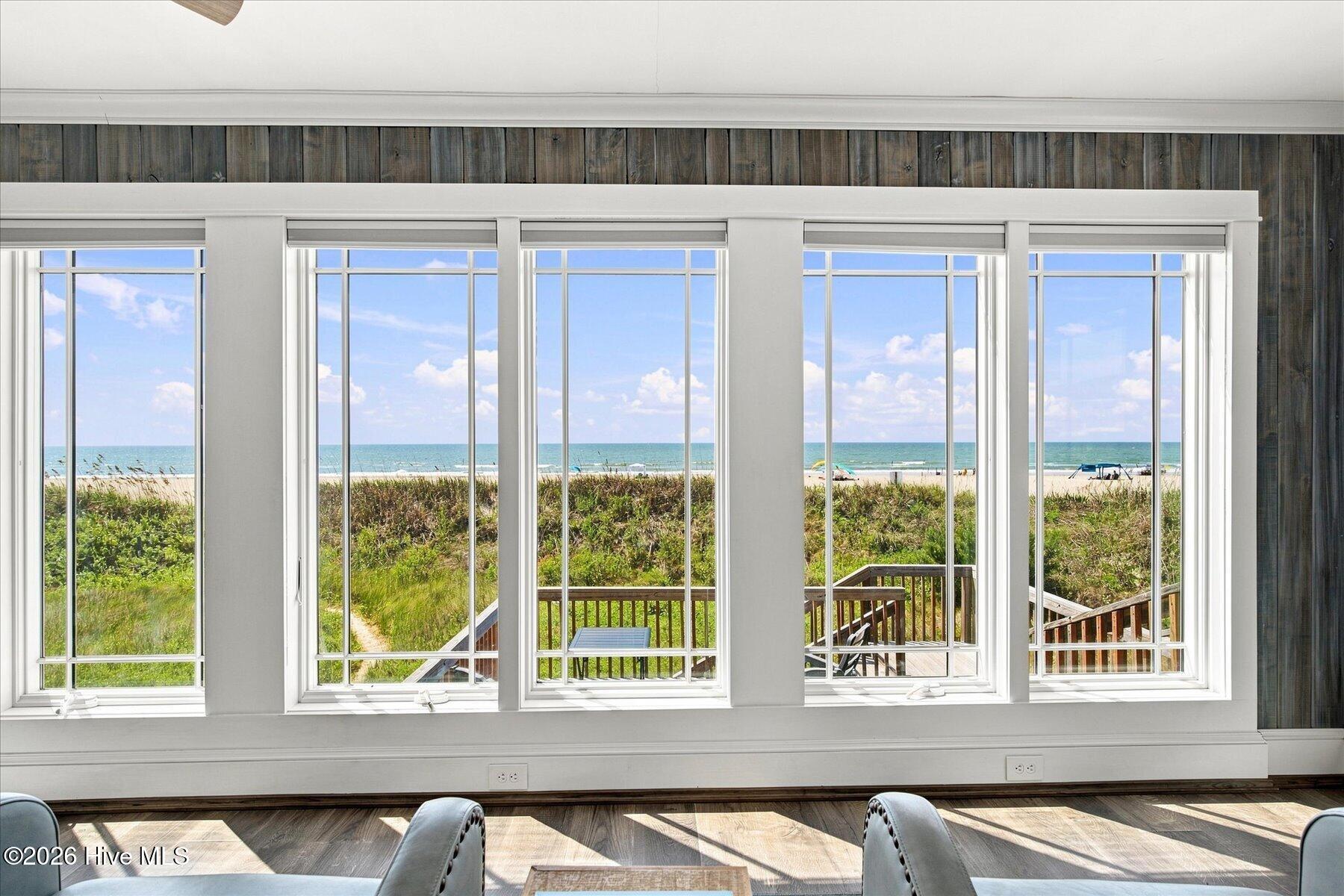 407 Ocean Drive Property Photo 7