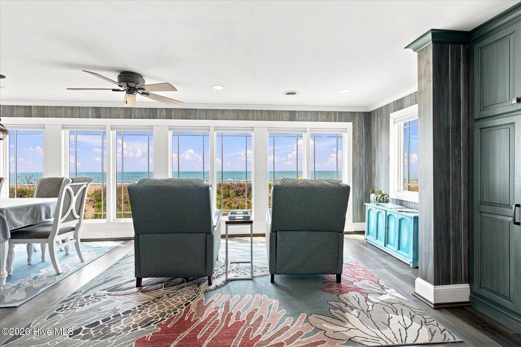 407 Ocean Drive Property Photo 8