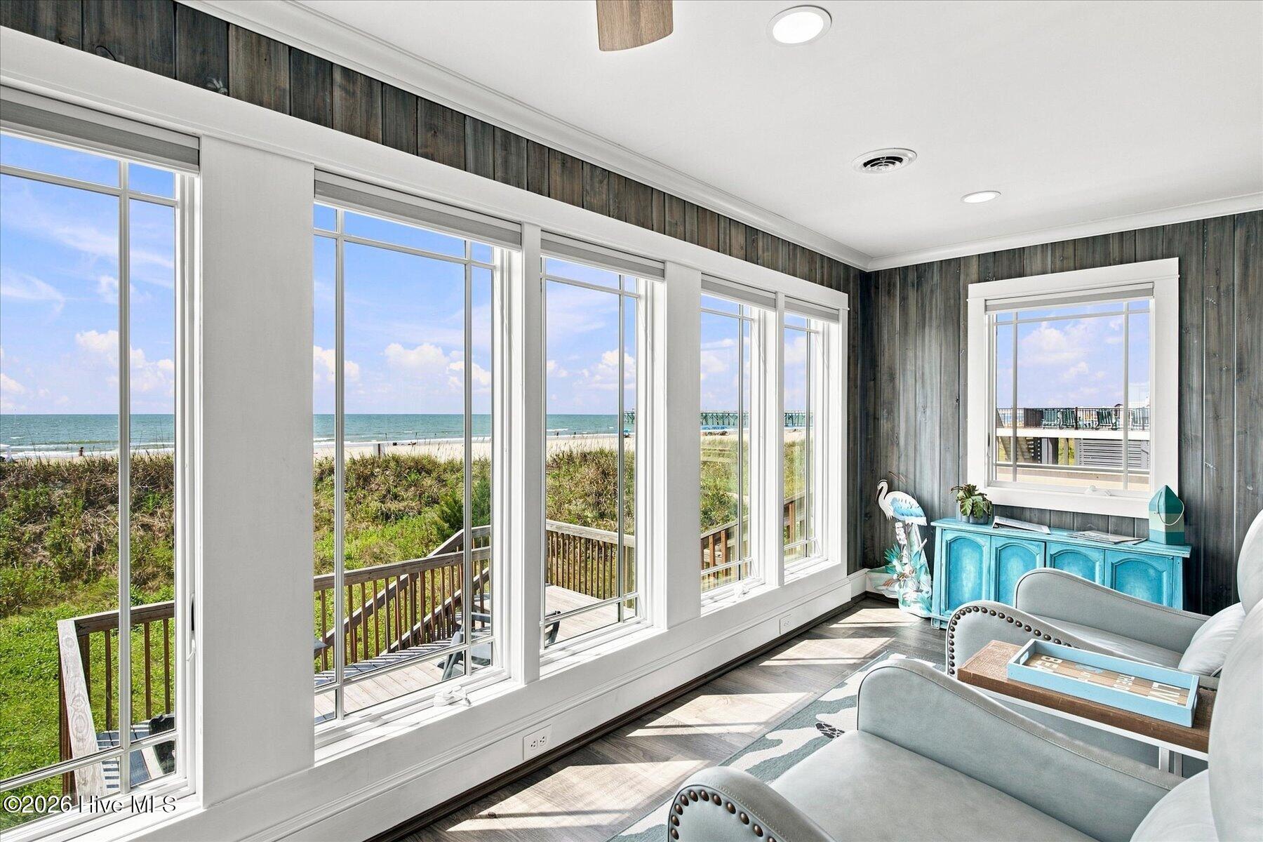 407 Ocean Drive Property Photo 9