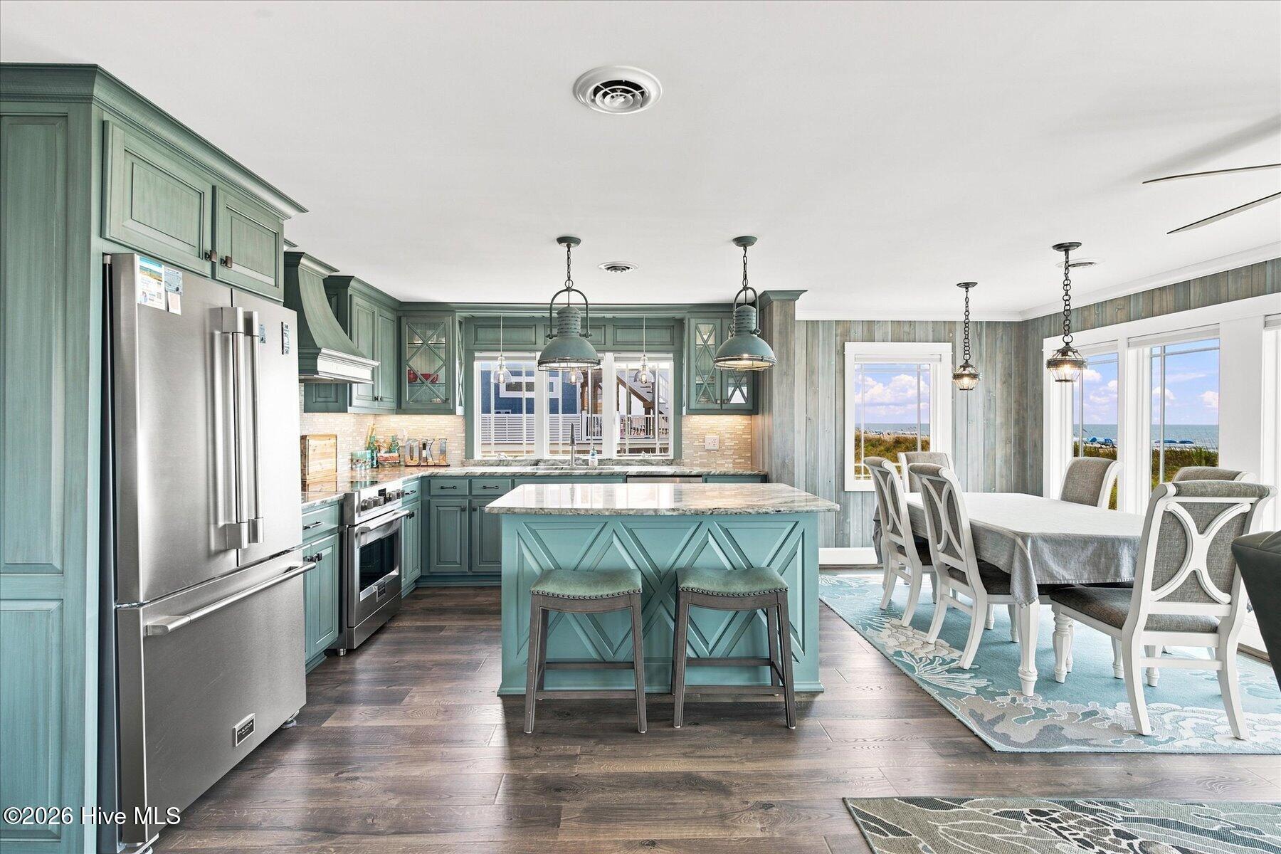407 Ocean Drive Property Photo 14