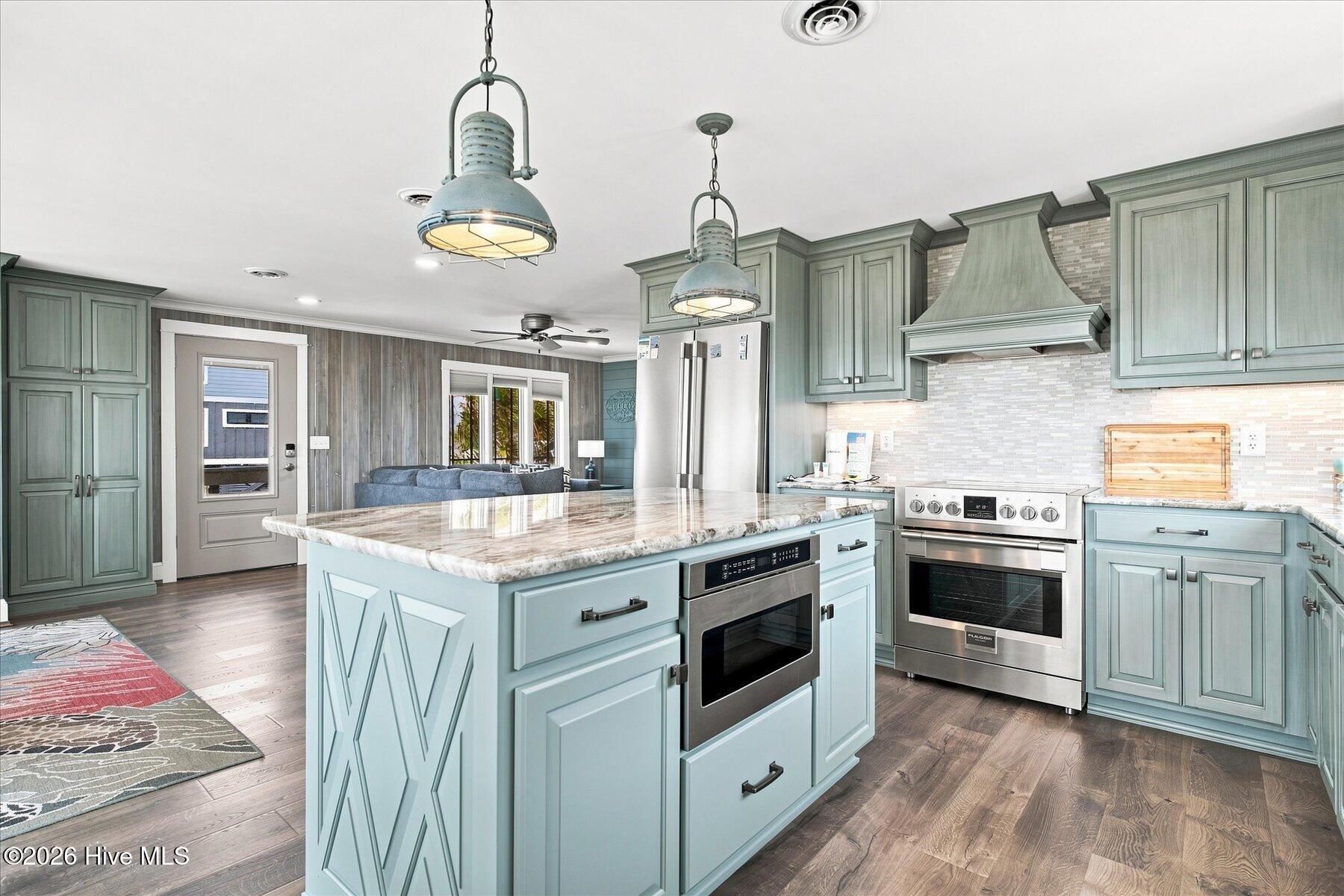407 Ocean Drive Property Photo 19
