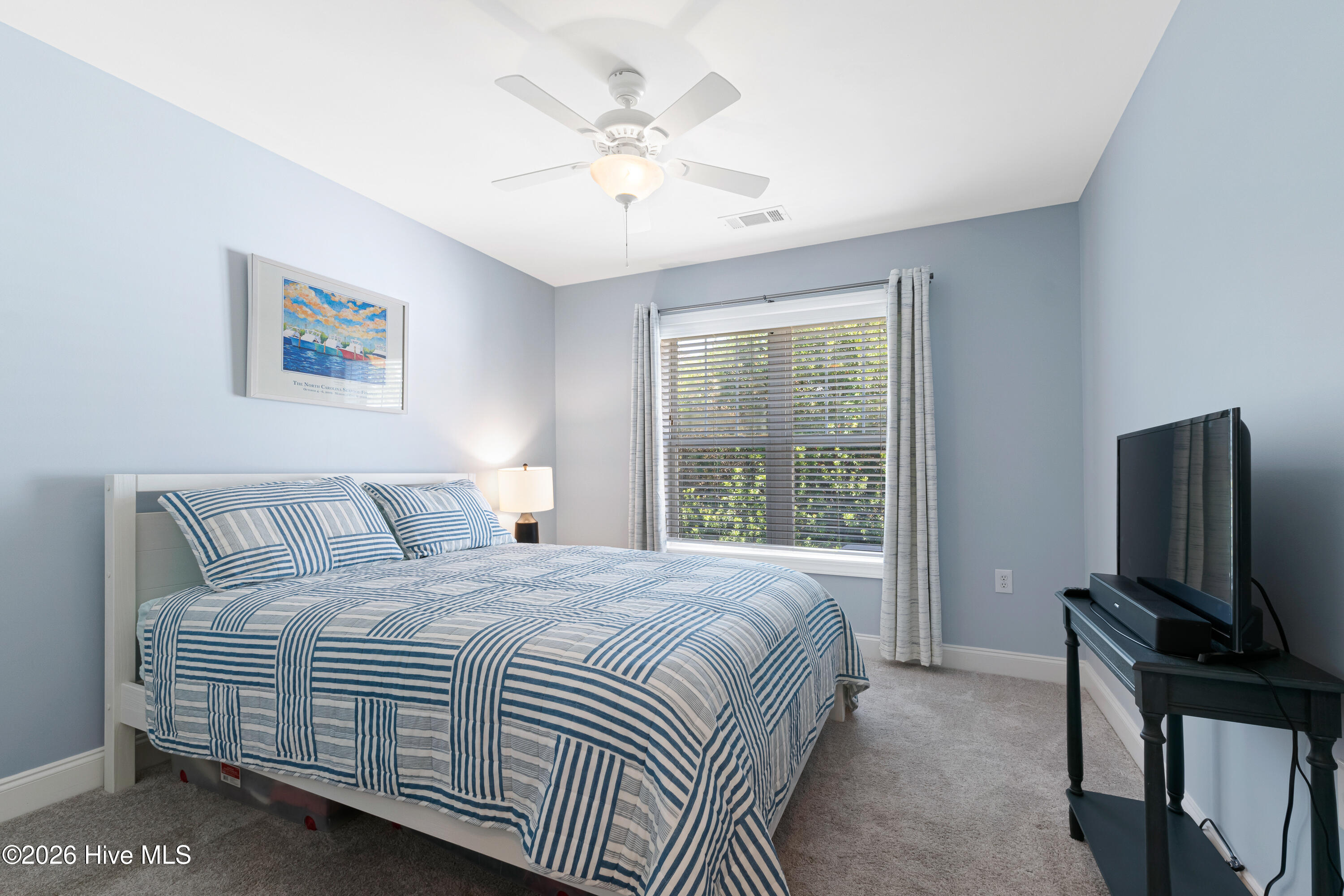 215 Diamond Cove Property Photo 16