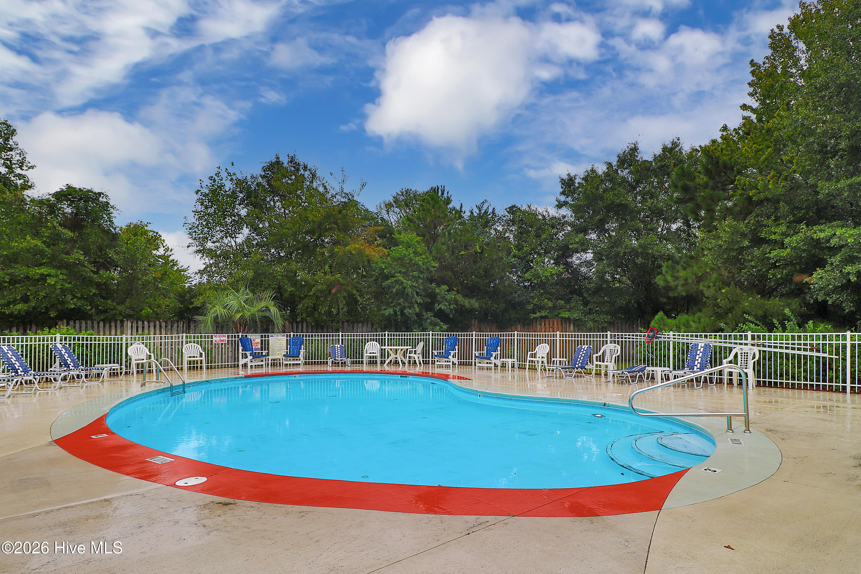 215 Diamond Cove Property Photo 36