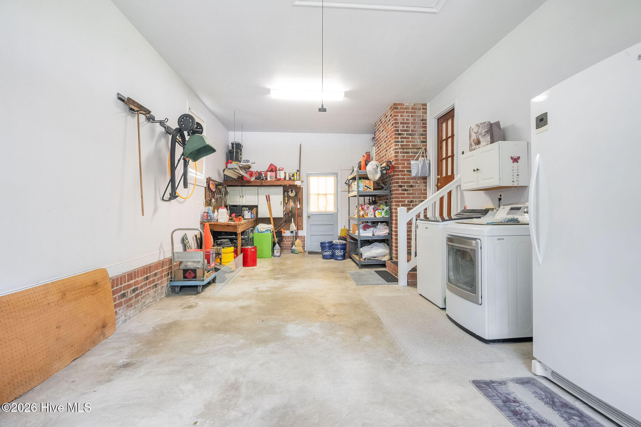 102 Brookview Drive Property Photo 24