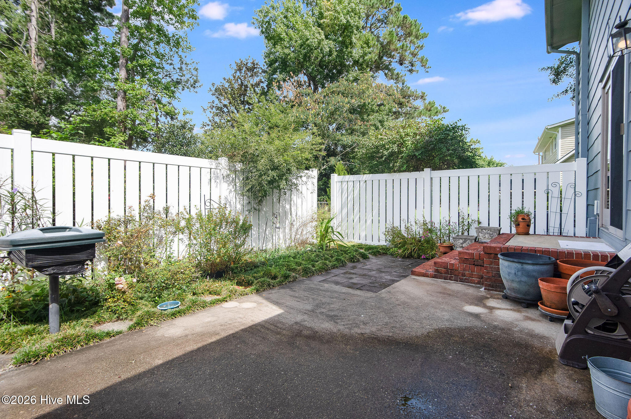 102 Brookview Drive Property Photo 28