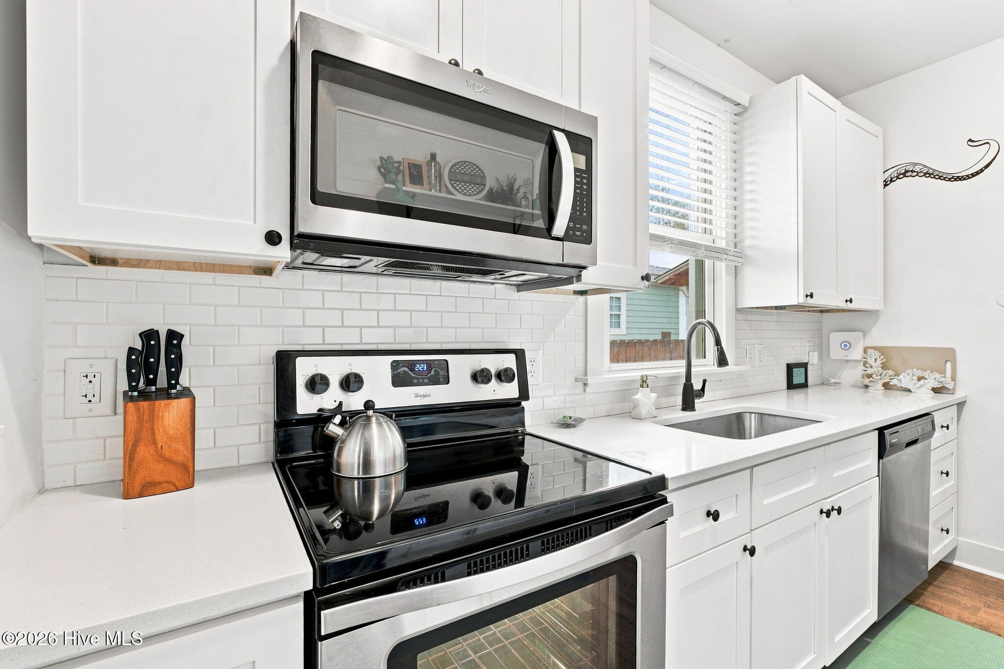 1303 Ann Street Property Photo 16