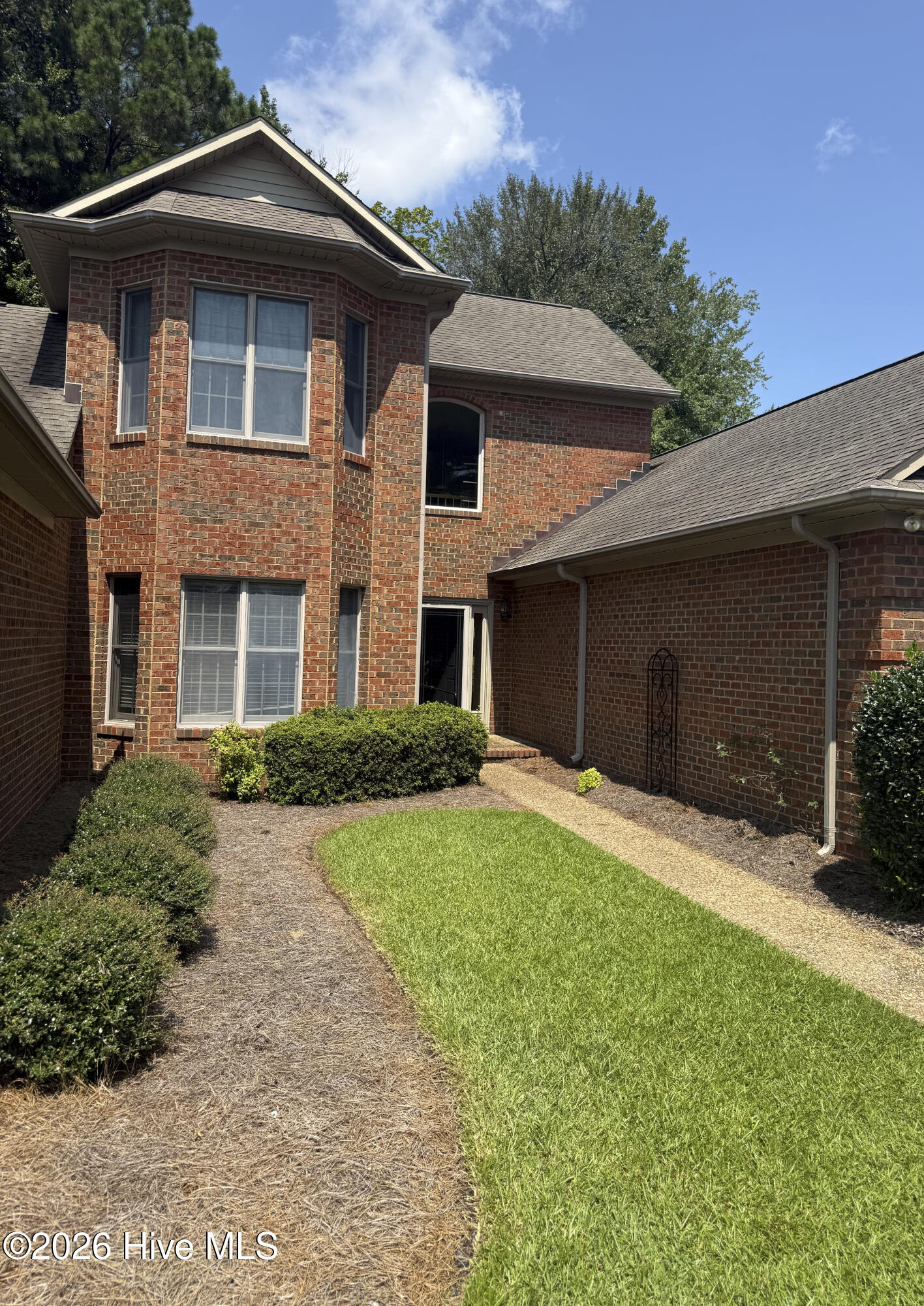 1010 Devonshire Drive Property Photo 2
