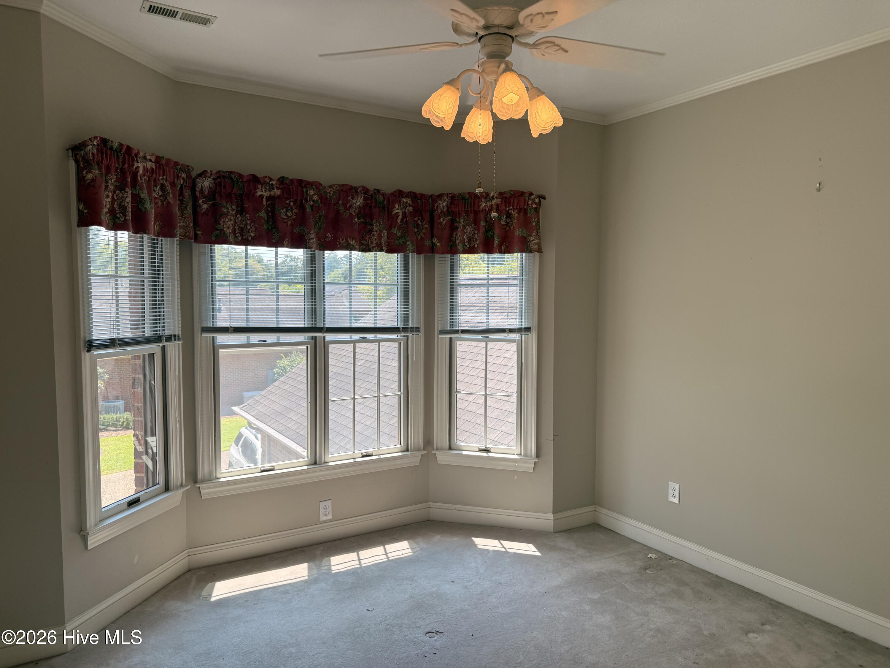 1010 Devonshire Drive Property Photo 20