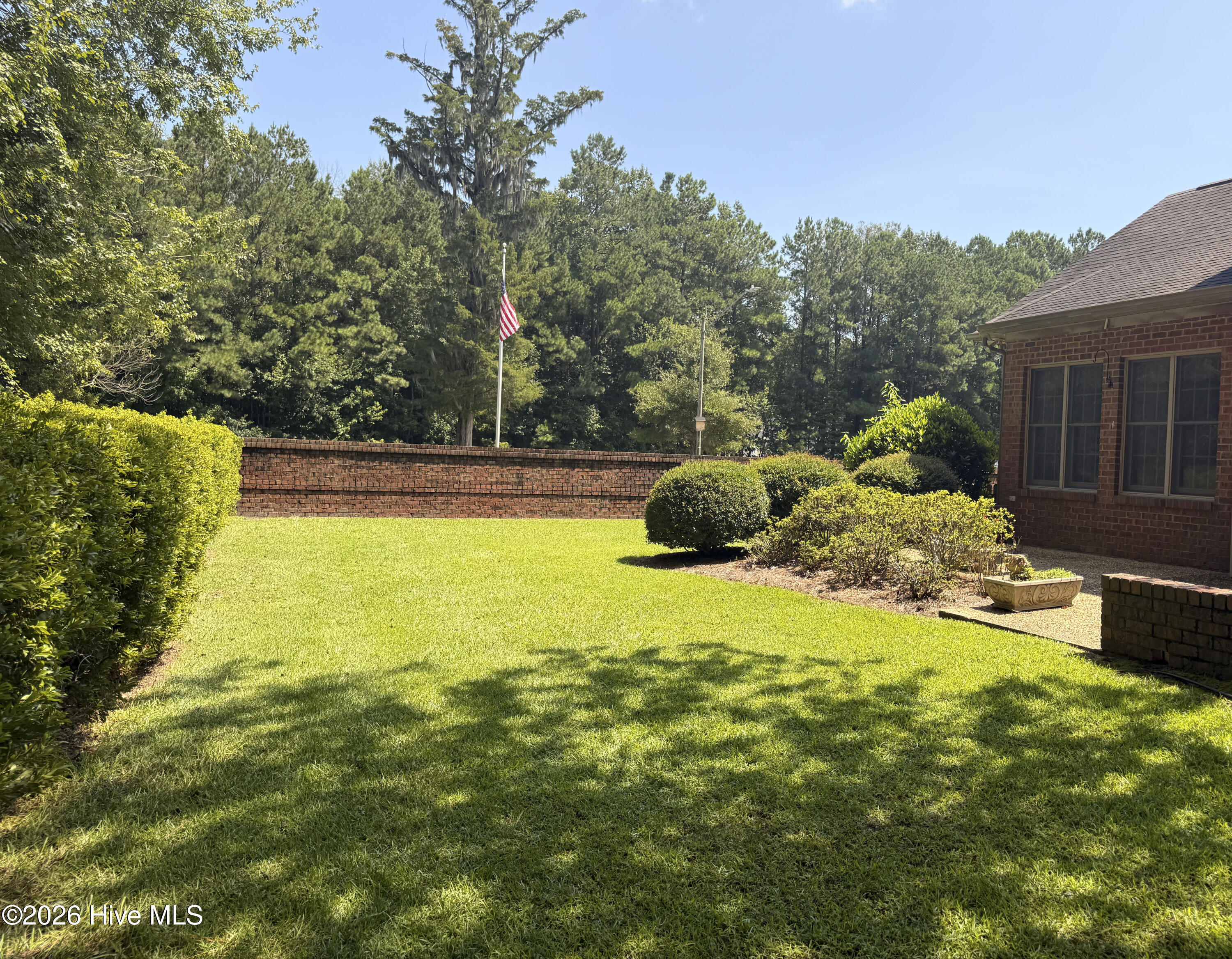 1010 Devonshire Drive Property Photo 28