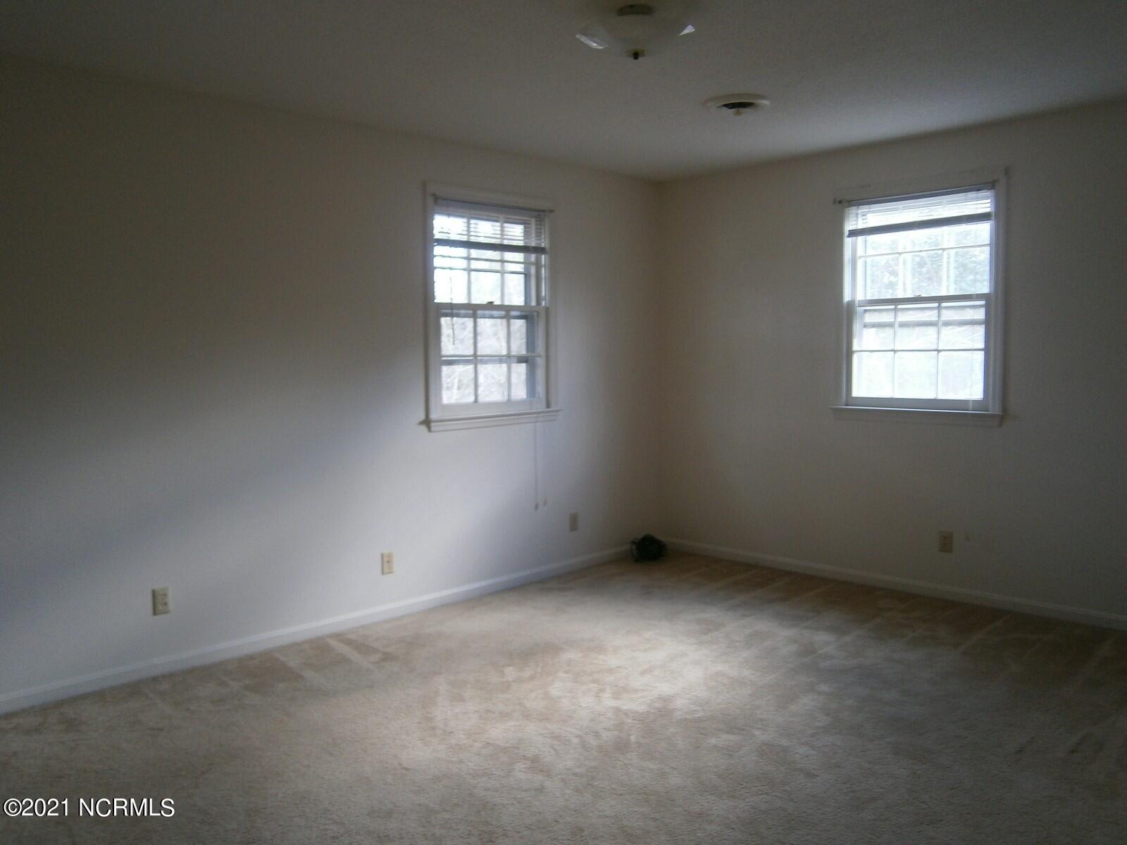 112 Ramona Avenue Property Photo 19