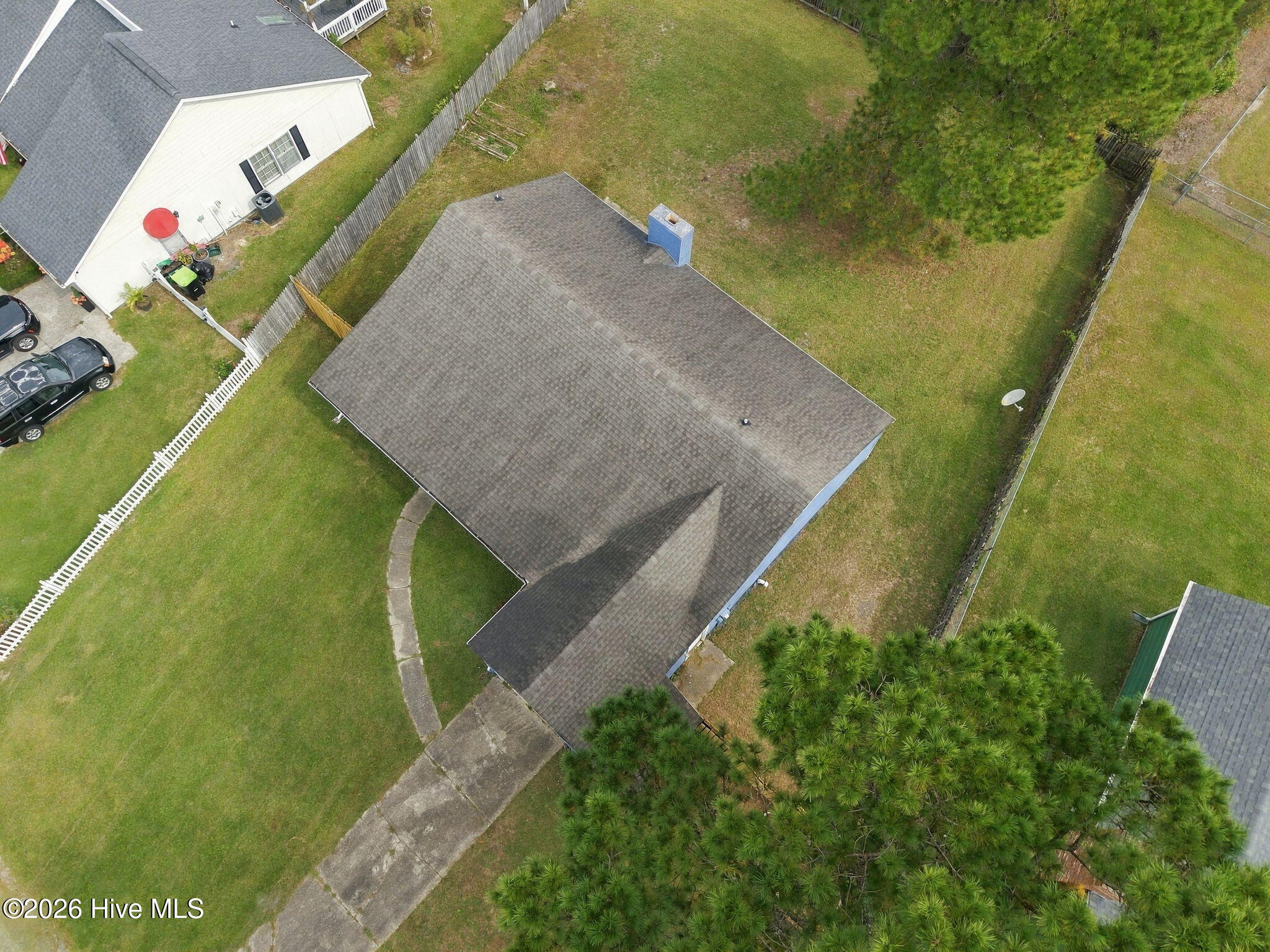 2218 Bridle Trail Property Photo 5