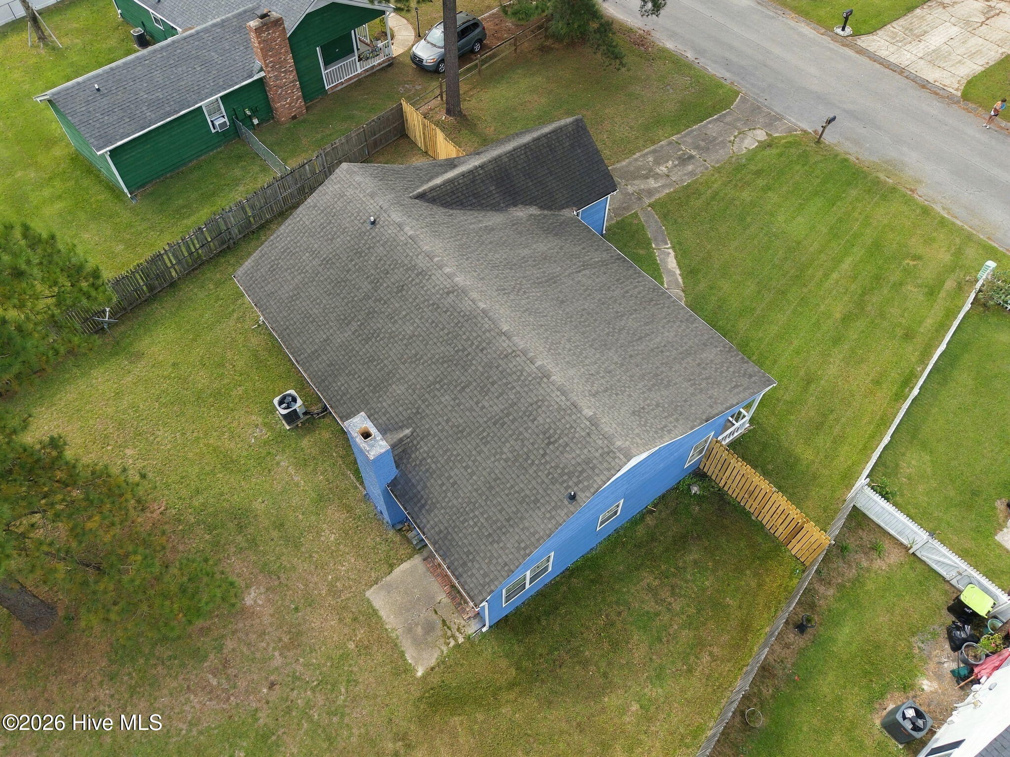 2218 Bridle Trail Property Photo 6