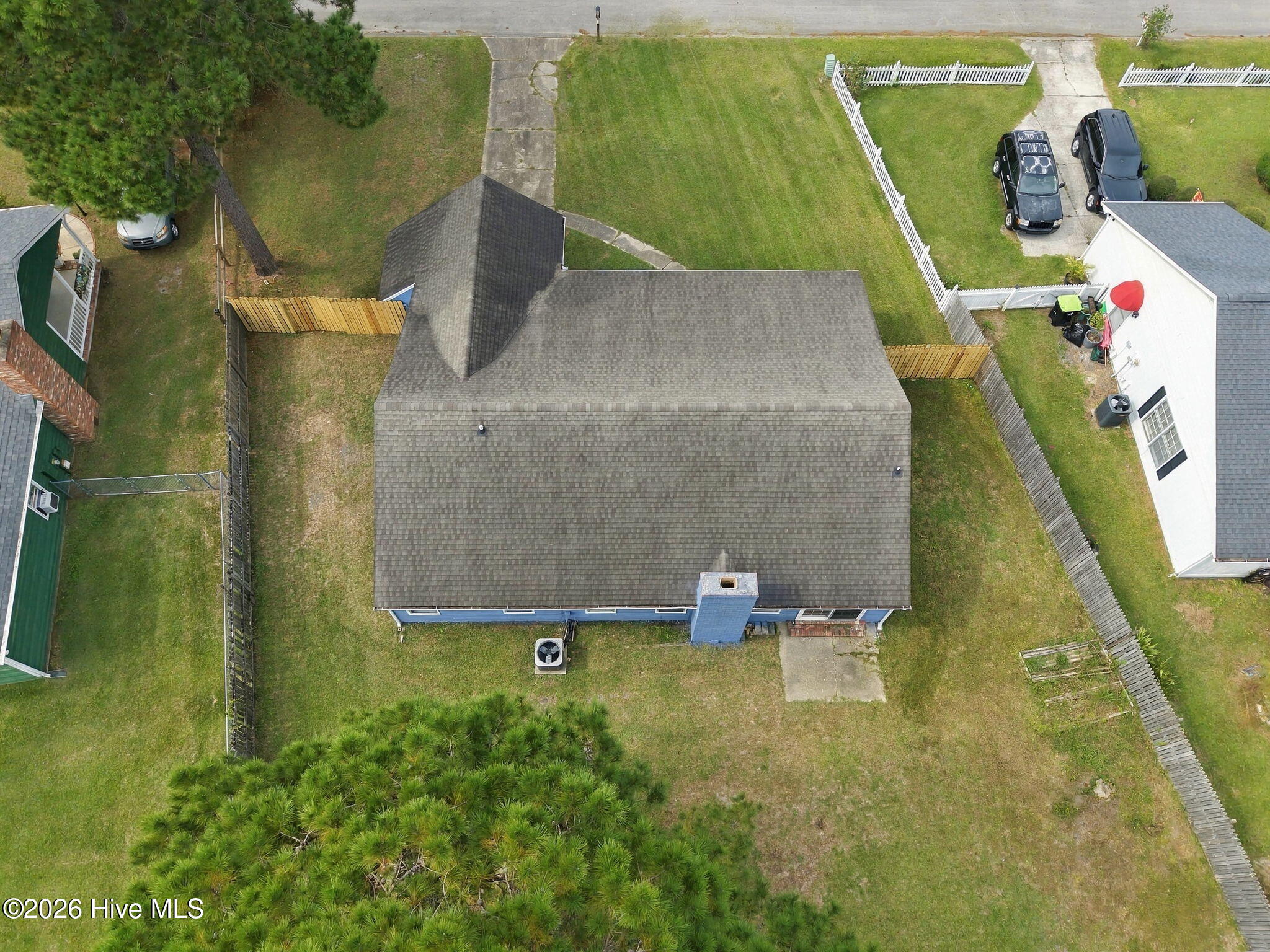 2218 Bridle Trail Property Photo 8