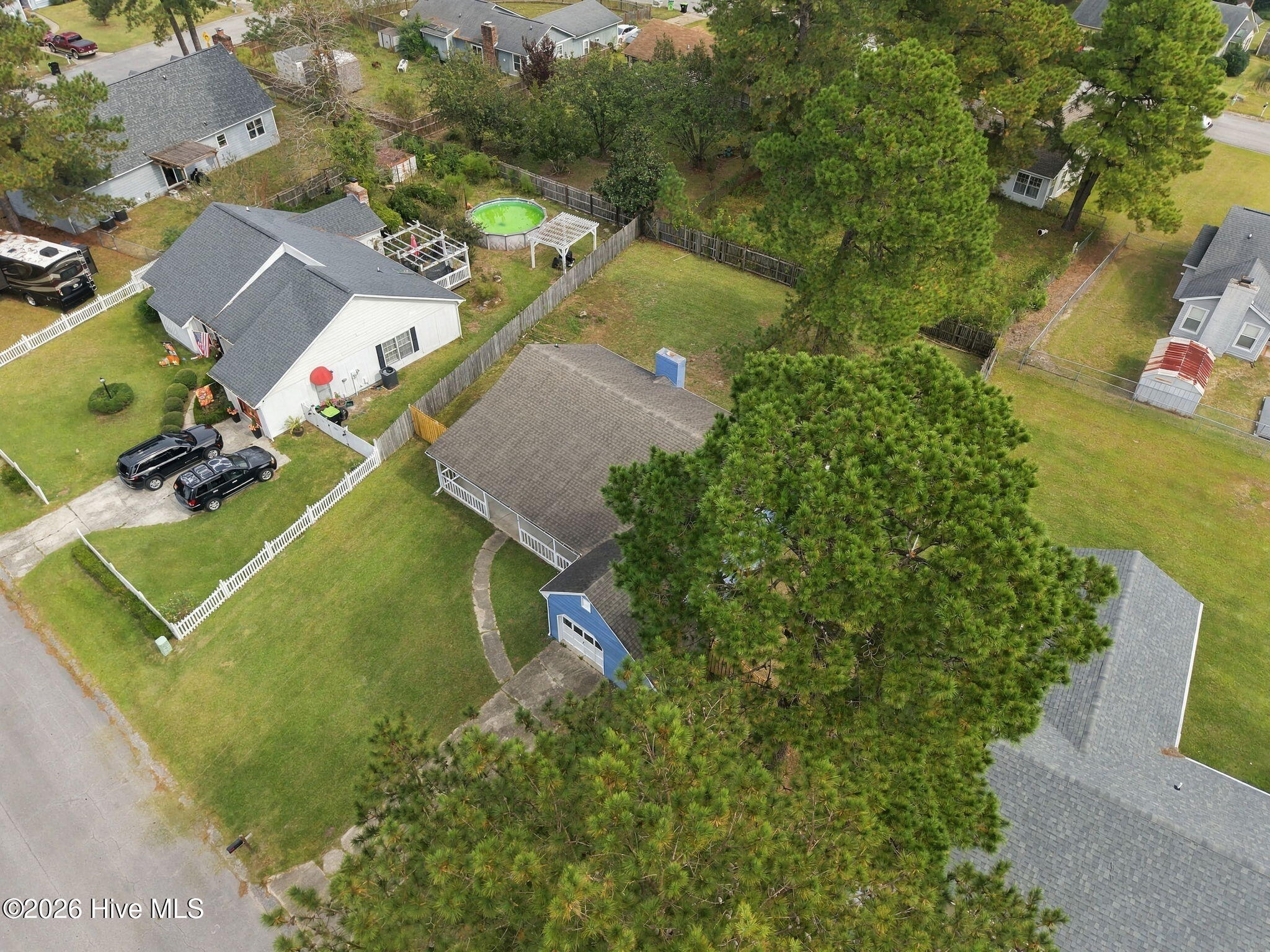 2218 Bridle Trail Property Photo 9