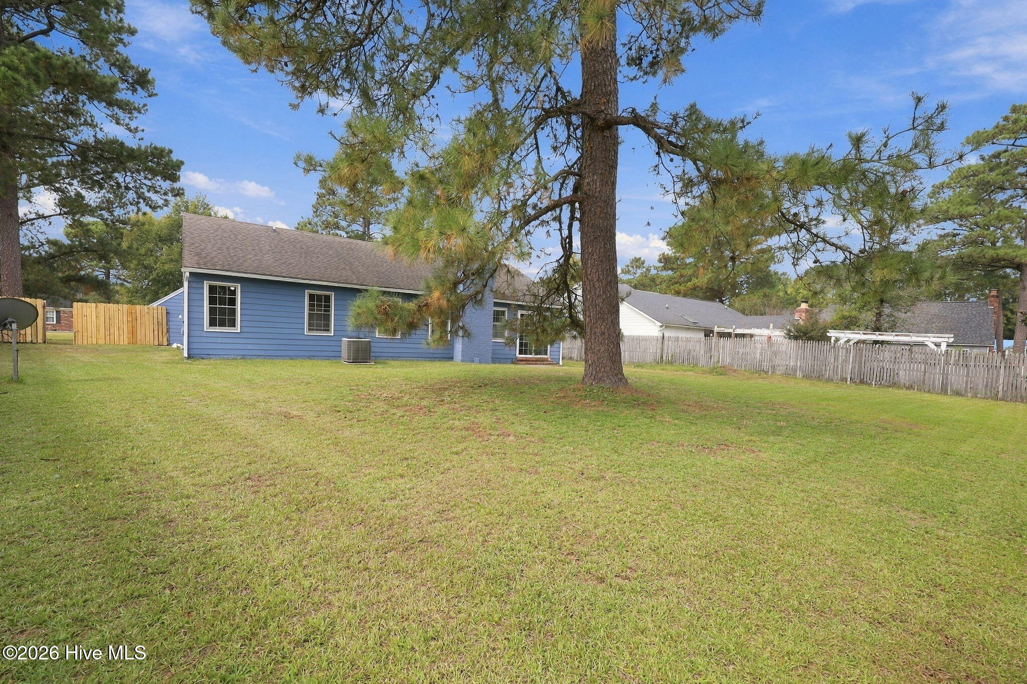 2218 Bridle Trail Property Photo 22