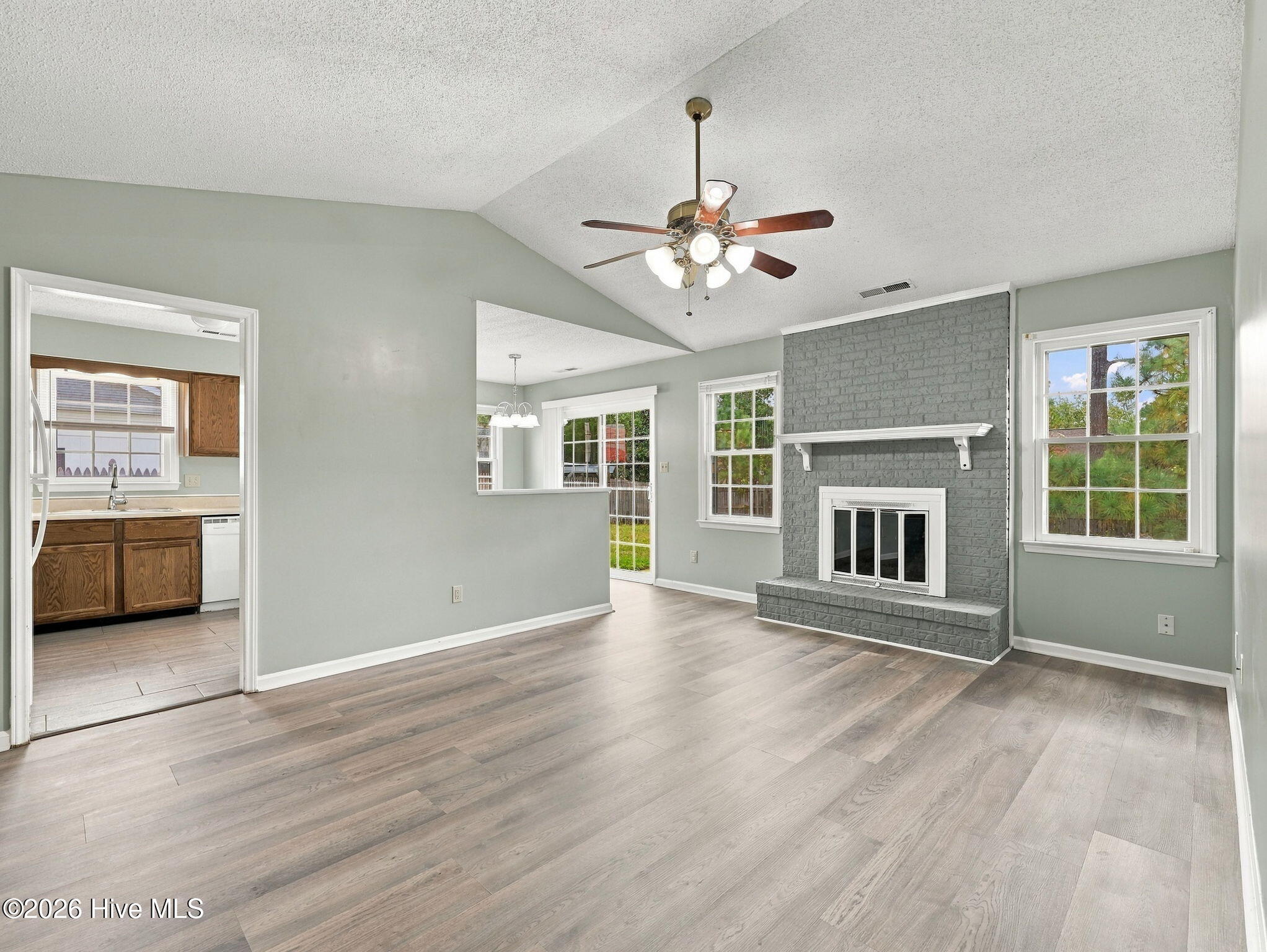 2218 Bridle Trail Property Photo 26