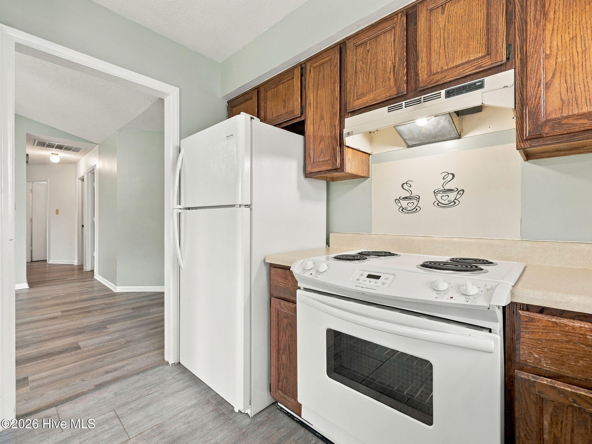 2218 Bridle Trail Property Photo 32
