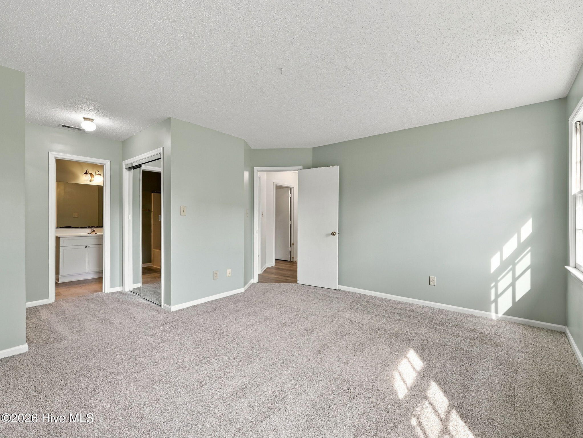 2218 Bridle Trail Property Photo 44