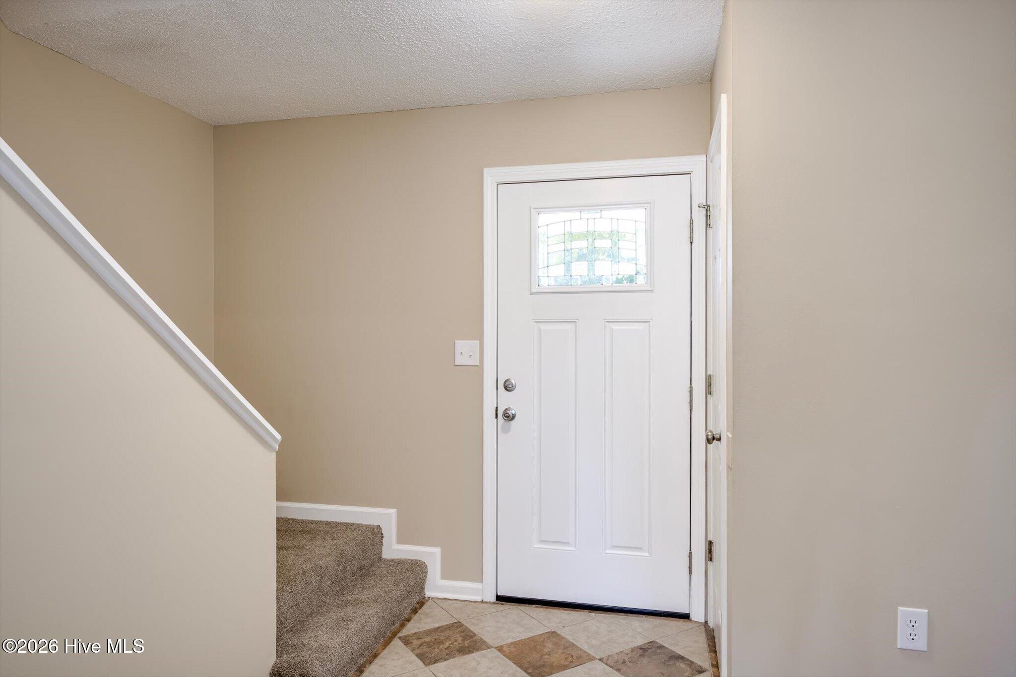1531 Pine Ridge Drive E Property Photo 24