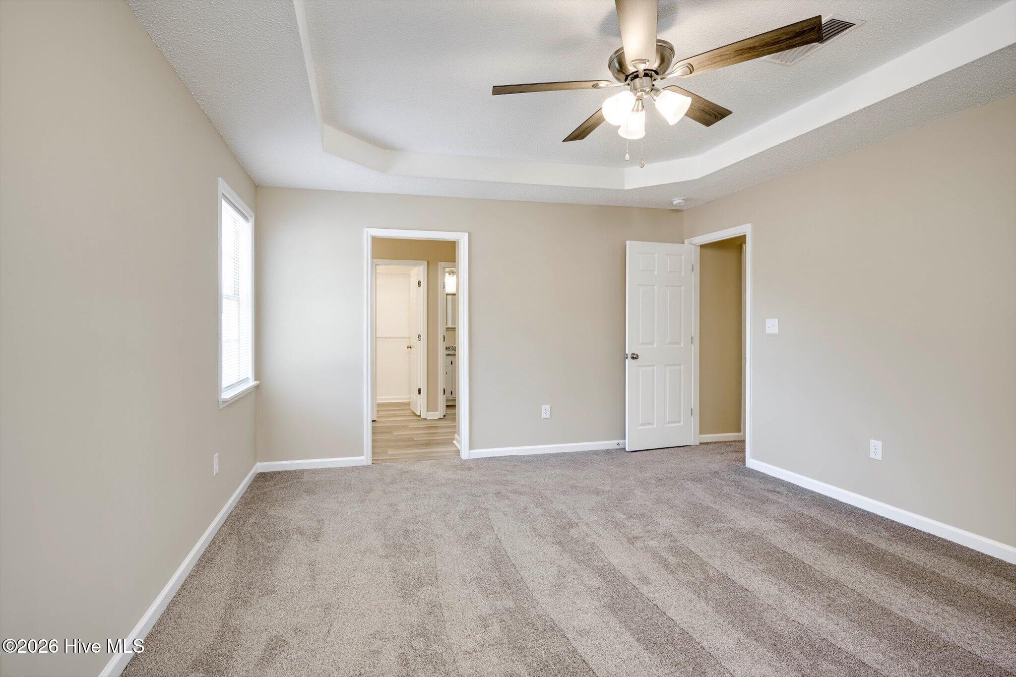 1531 Pine Ridge Drive E Property Photo 26