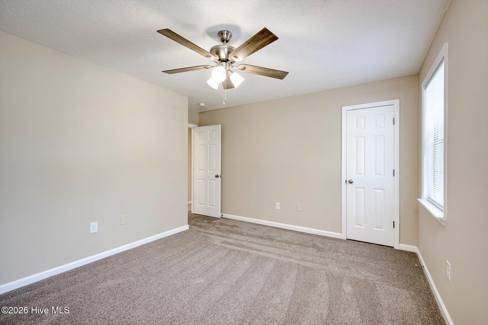 1531 Pine Ridge Drive E Property Photo 34