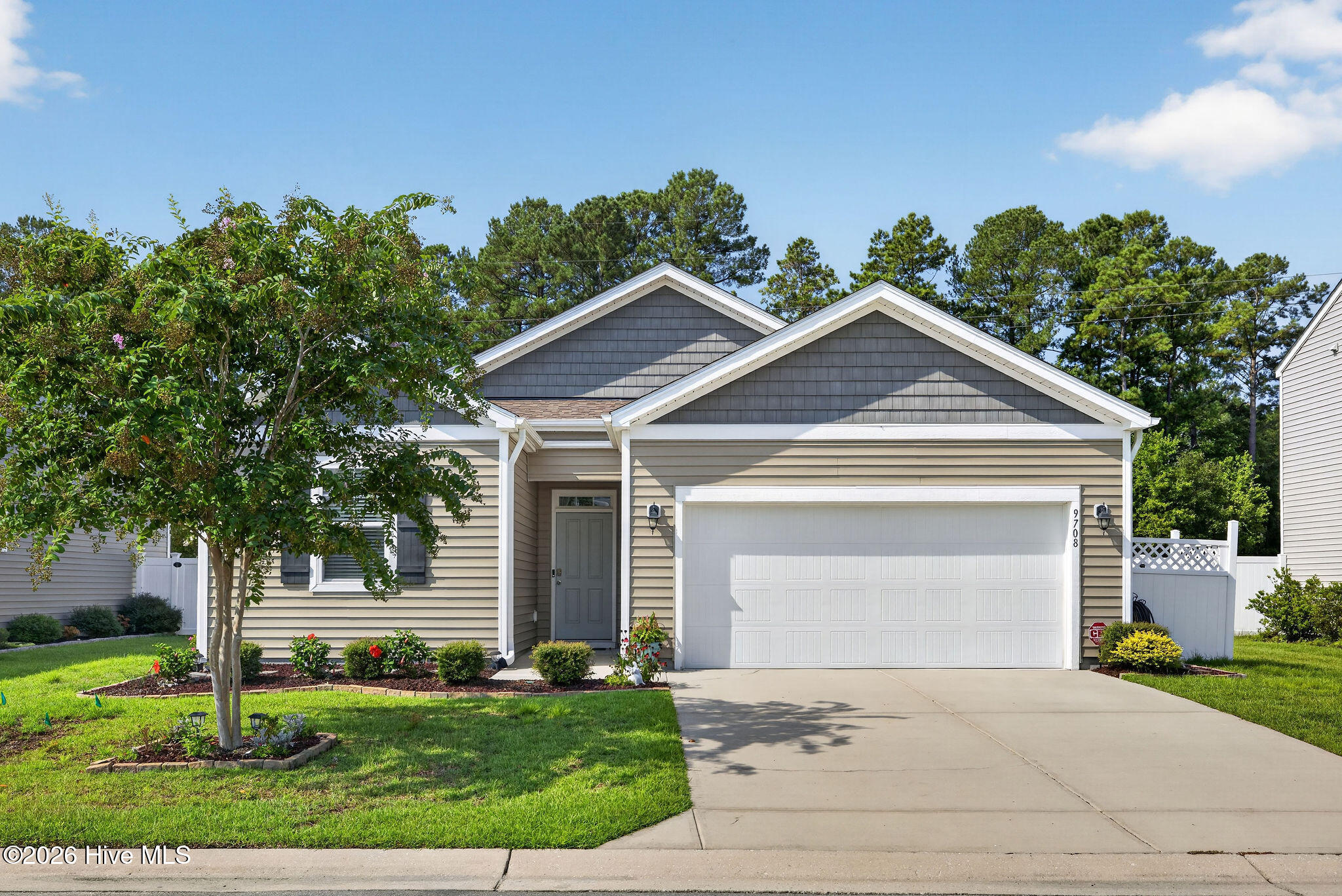 9708 Woodriff Circle Ne Property Photo 2