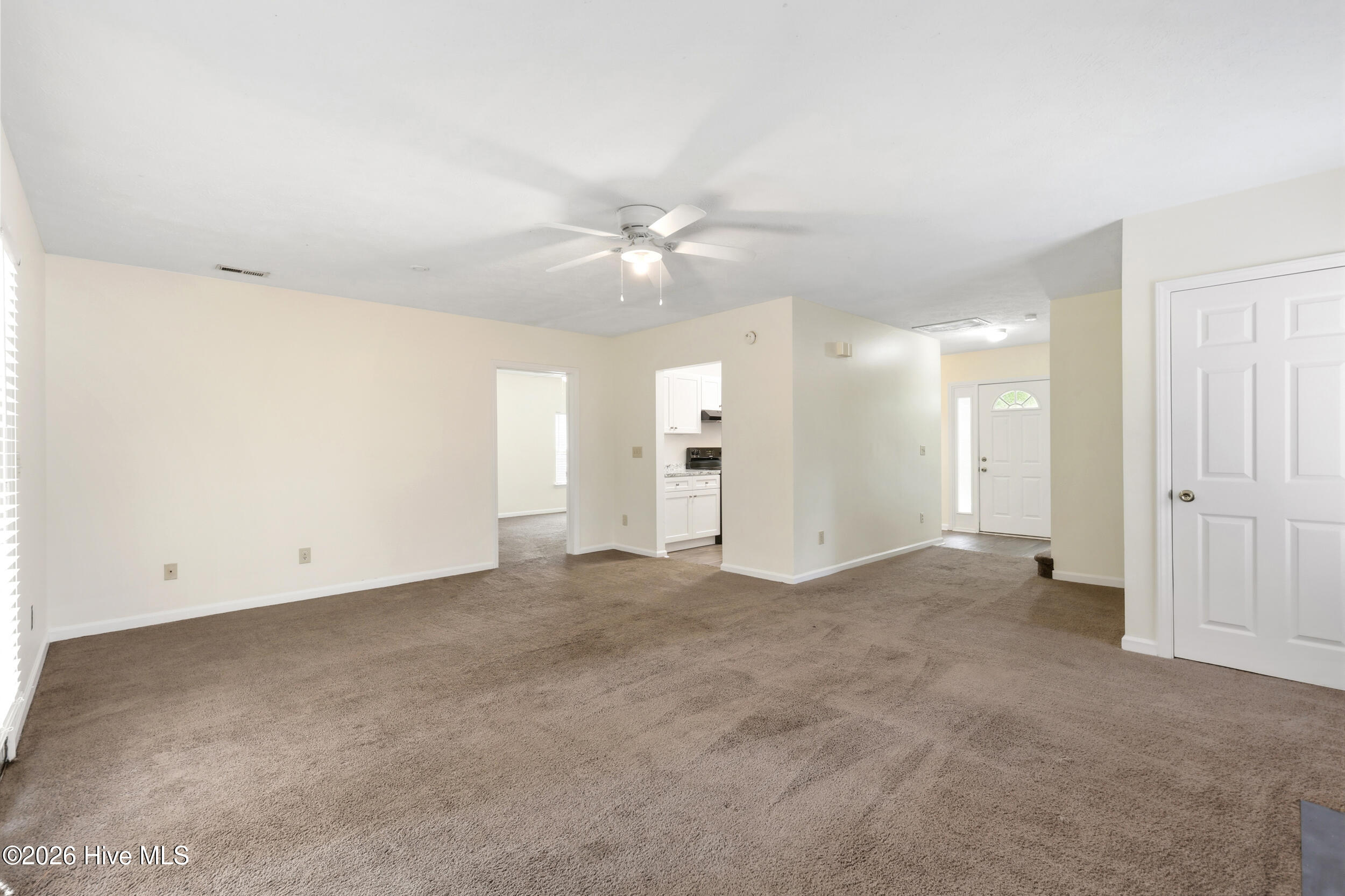 1027 Bonham Avenue Property Photo 9