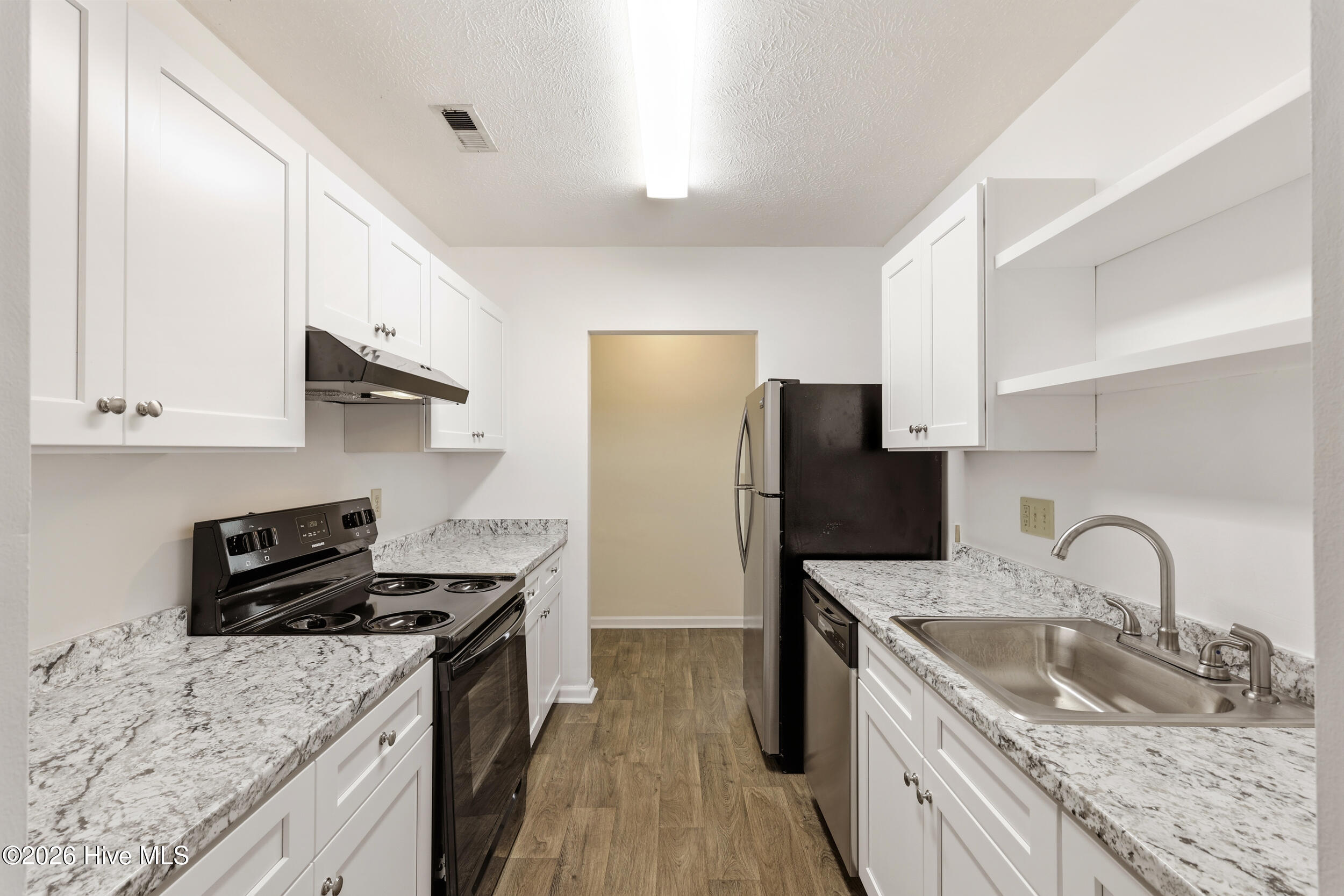 1027 Bonham Avenue Property Photo 11
