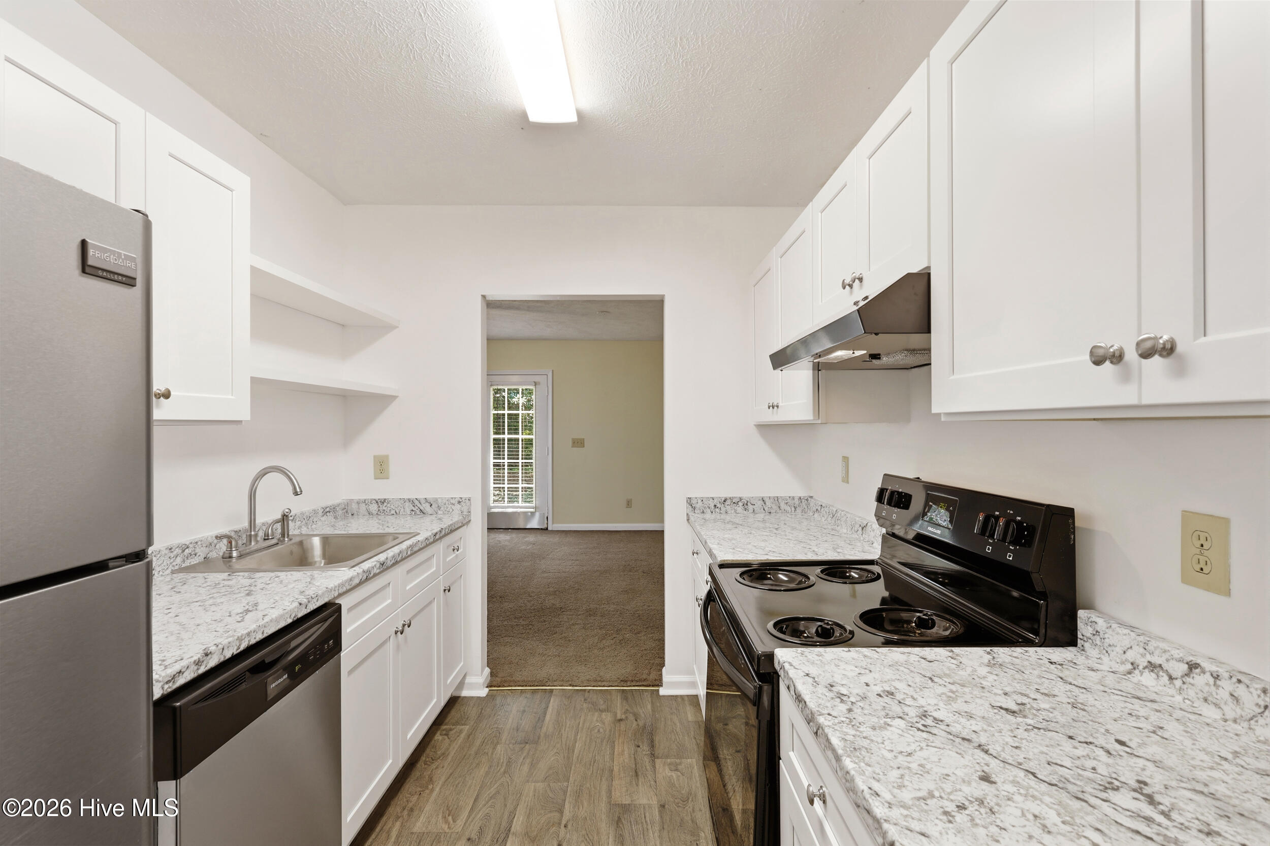 1027 Bonham Avenue Property Photo 13
