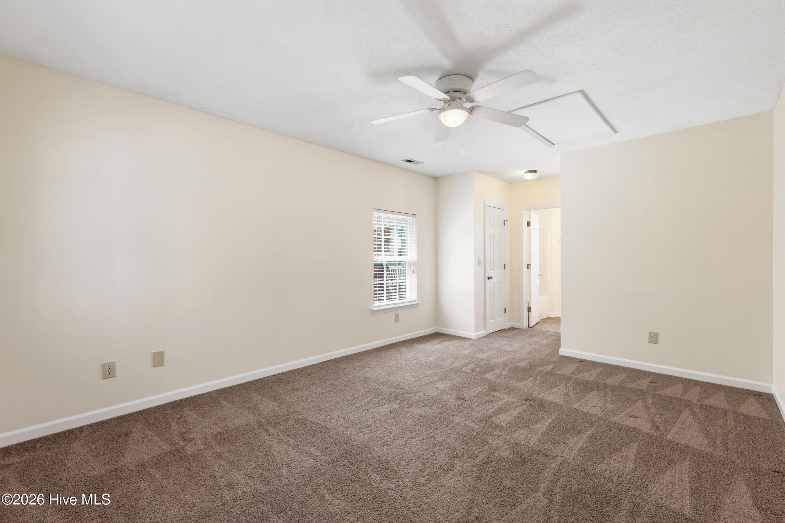 1027 Bonham Avenue Property Photo 14