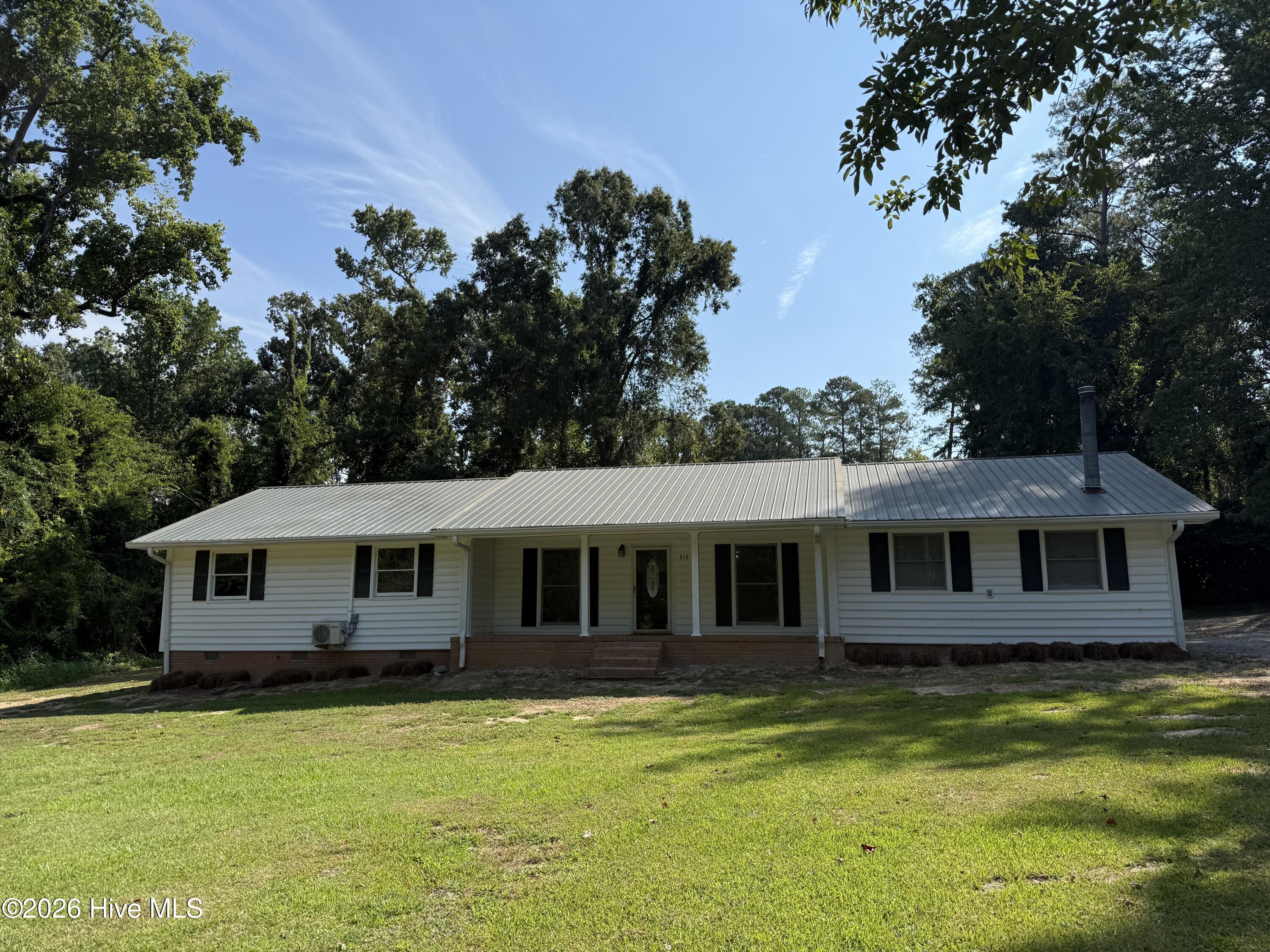 818 Ridge Avenue Property Photo