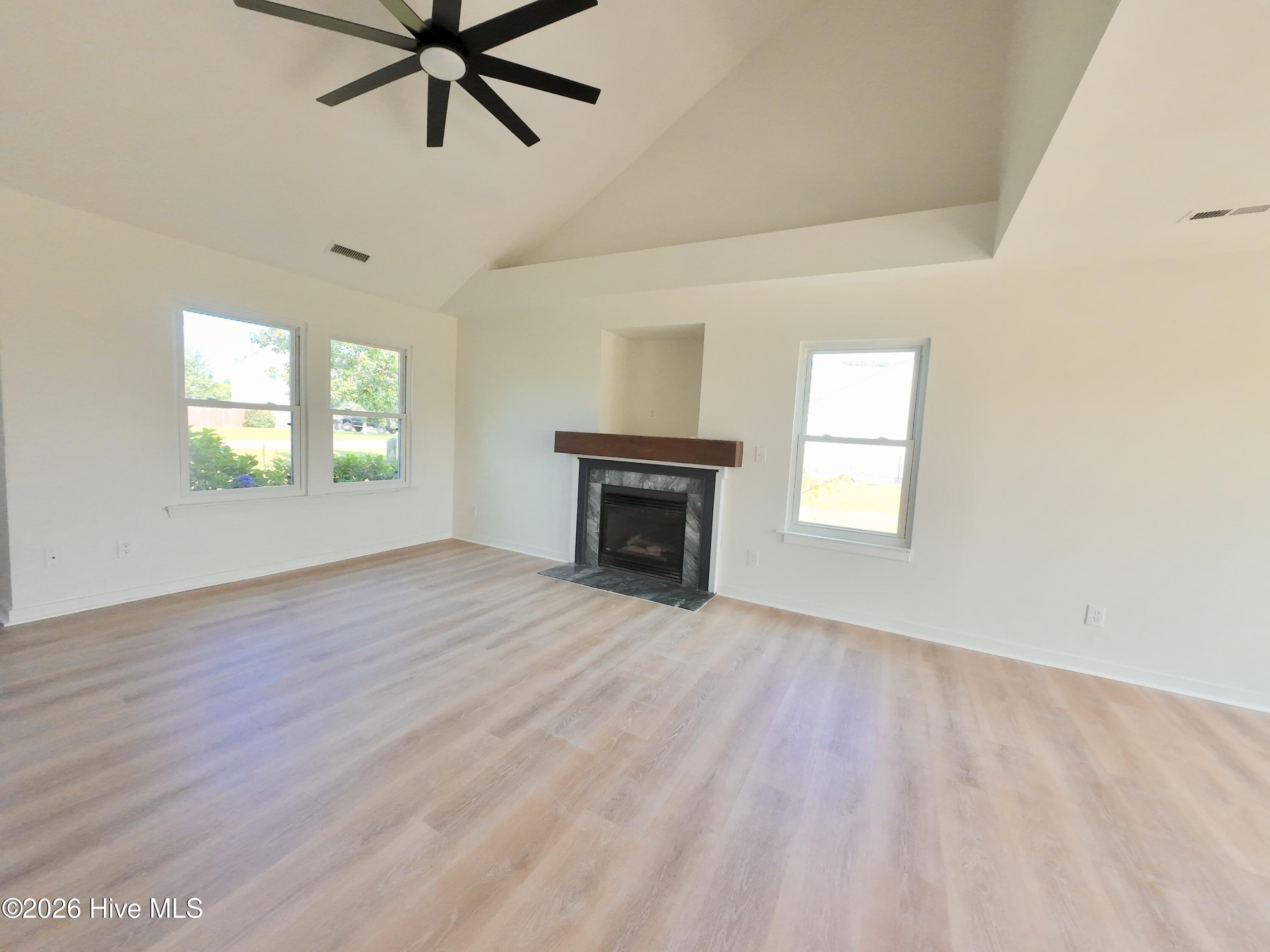 191 Eagle Creek Road Property Photo 3