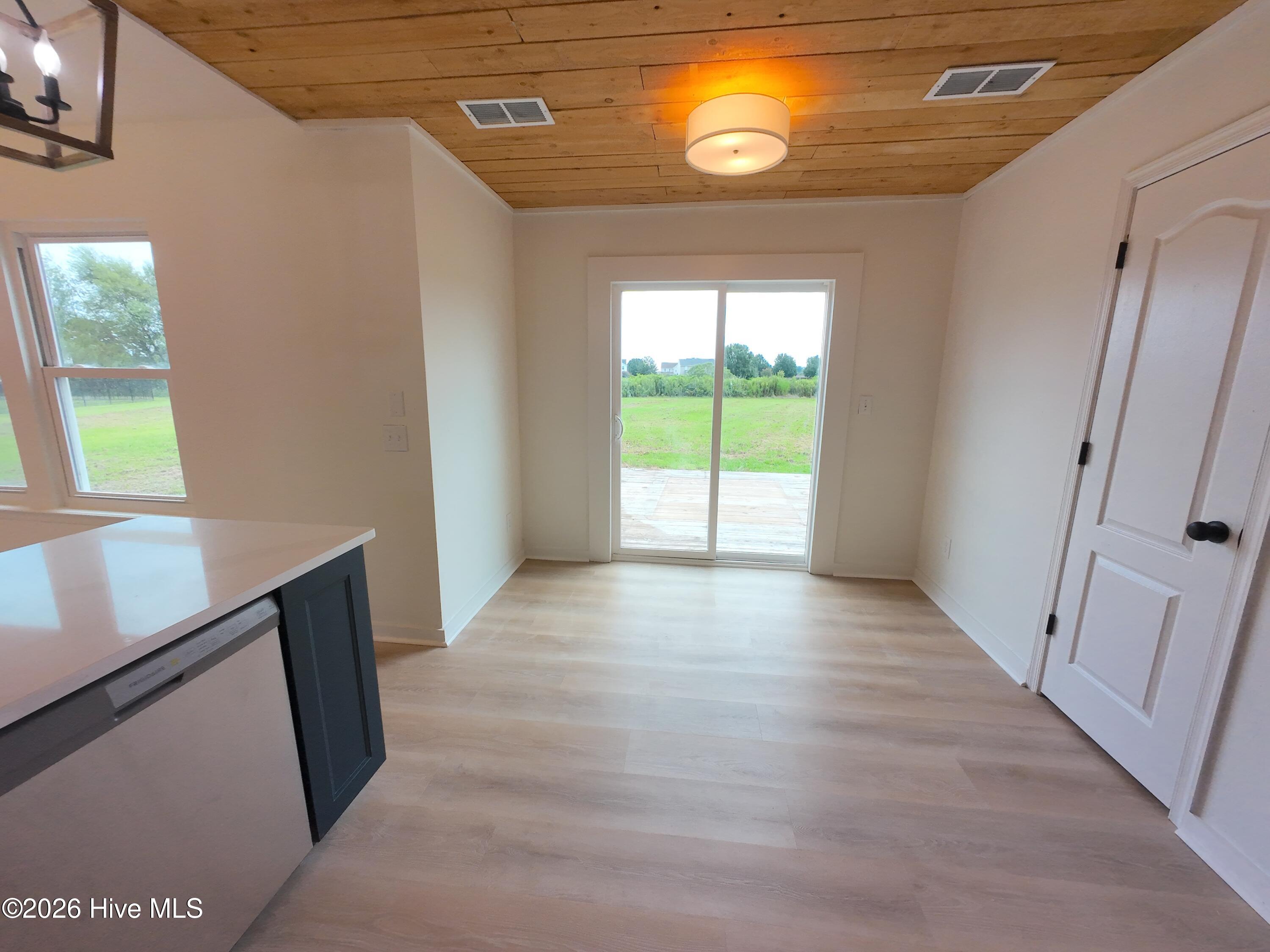 191 Eagle Creek Road Property Photo 11